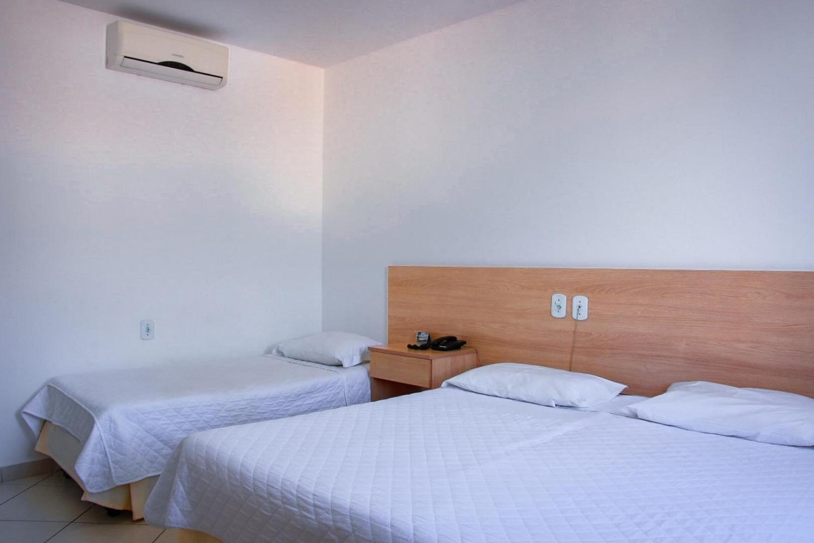 Deluxe Double or Twin Room photo 2