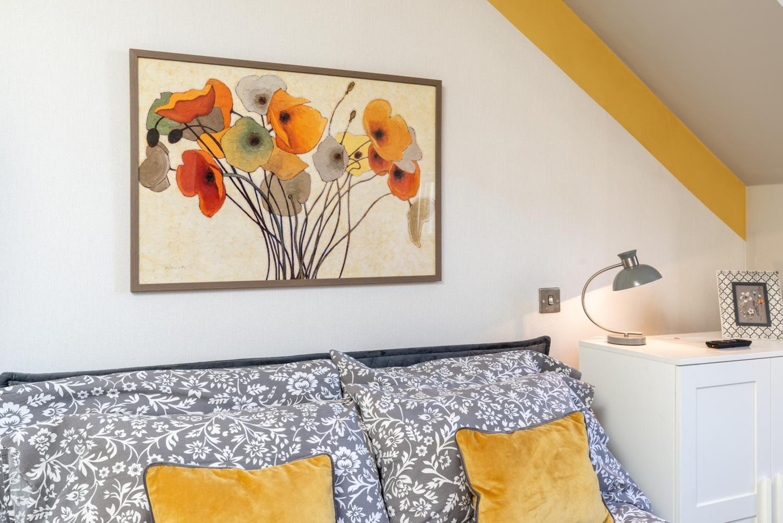 One-Bedroom Suite - 1