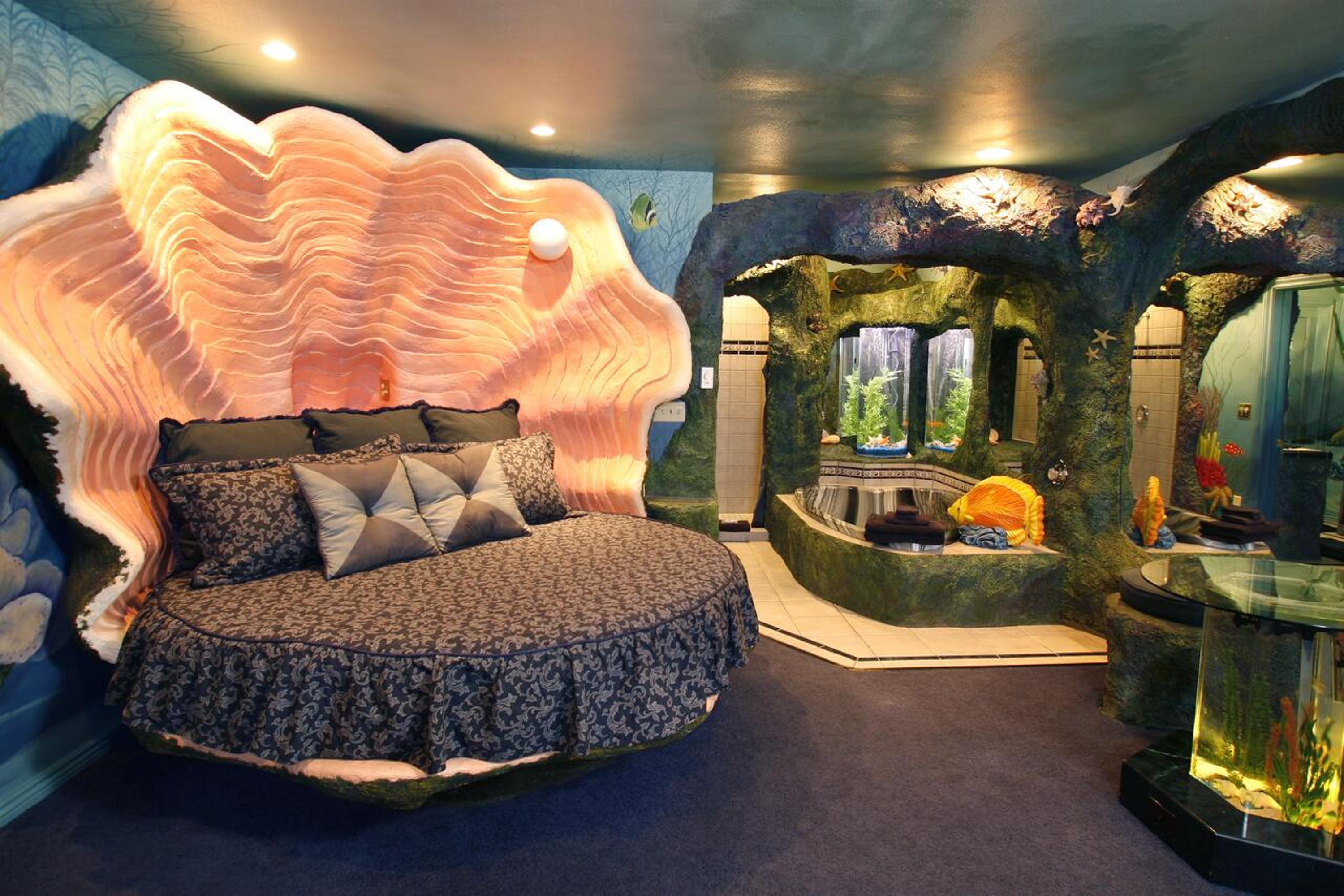 King Room - Sea Cave Theme photo 2