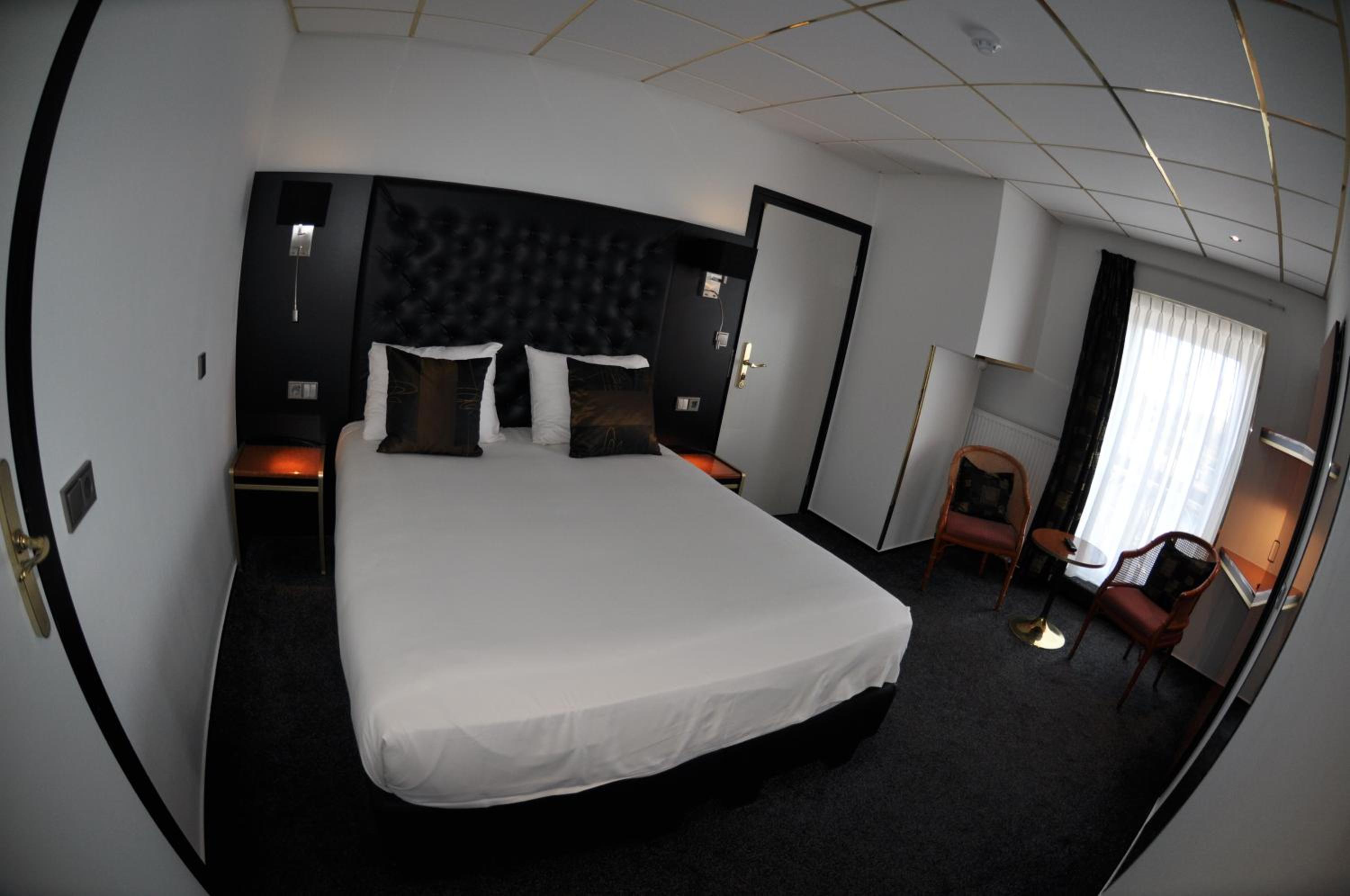 Superior Double Room - Second Floor photo 2