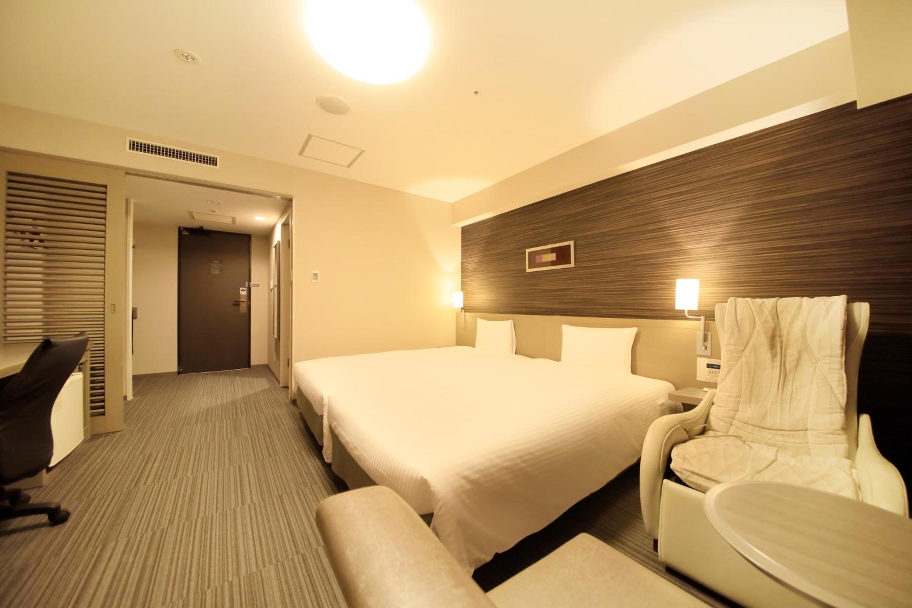 Standard Twin Room (2 Adults) - Non-Smoking photo 2