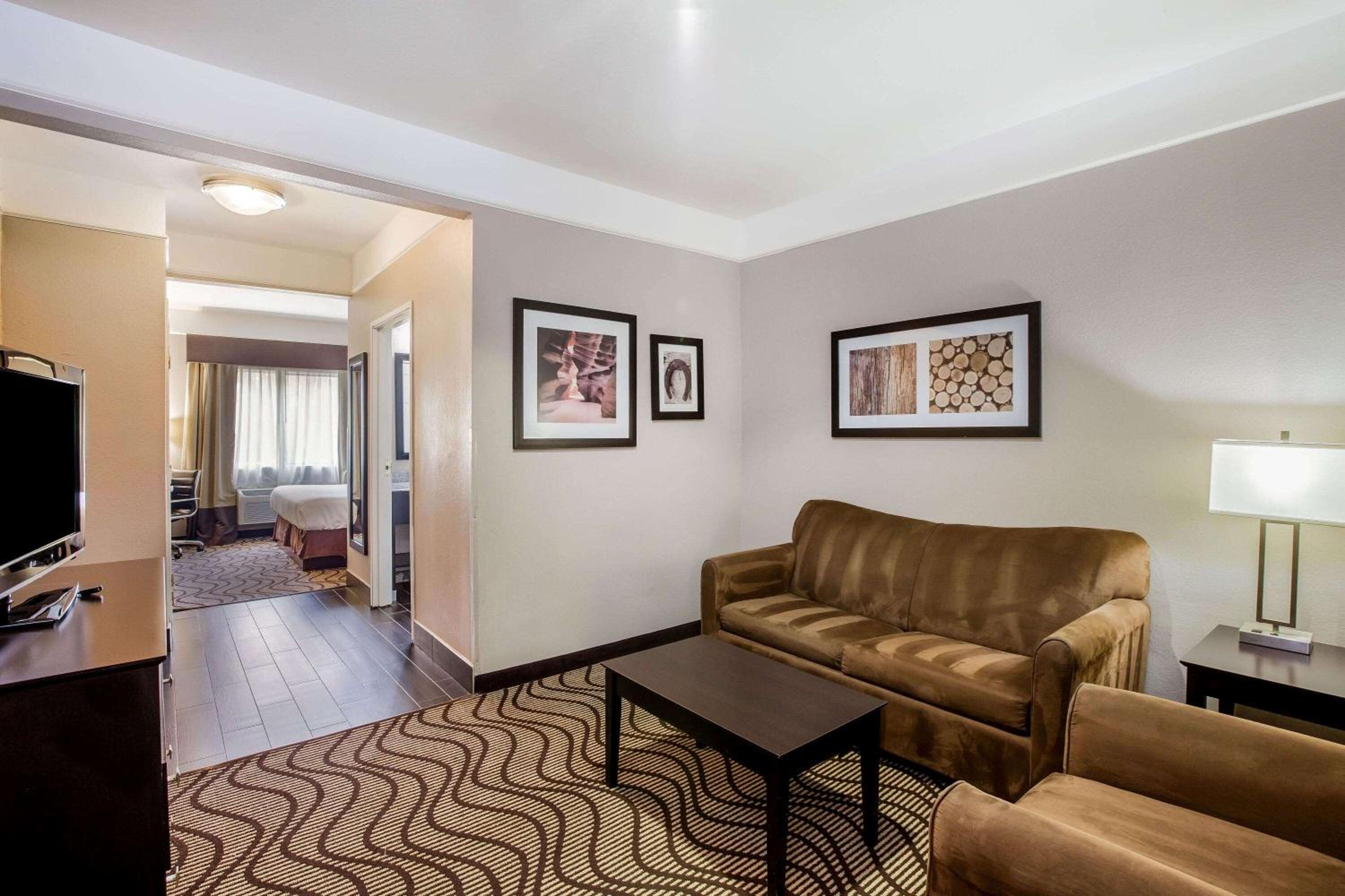Executive King Room photo 2