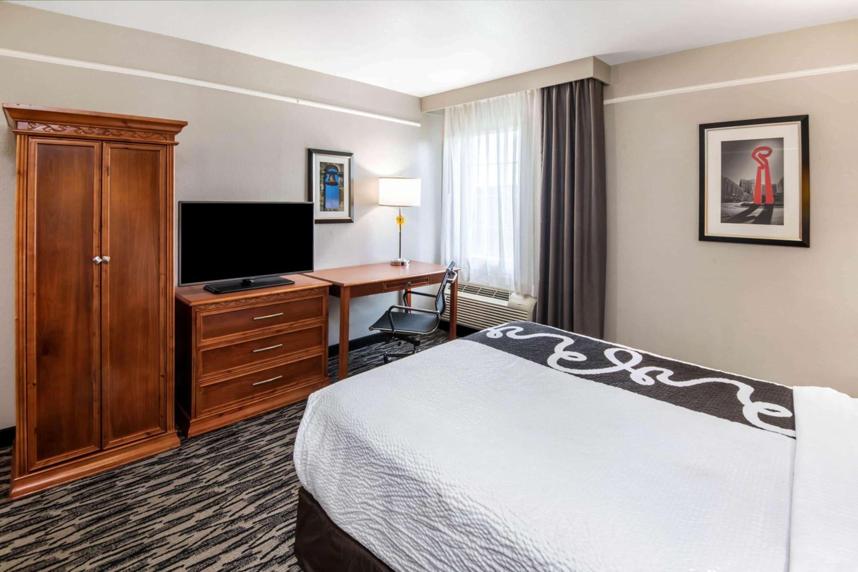 Deluxe Double Room with Two Double Beds