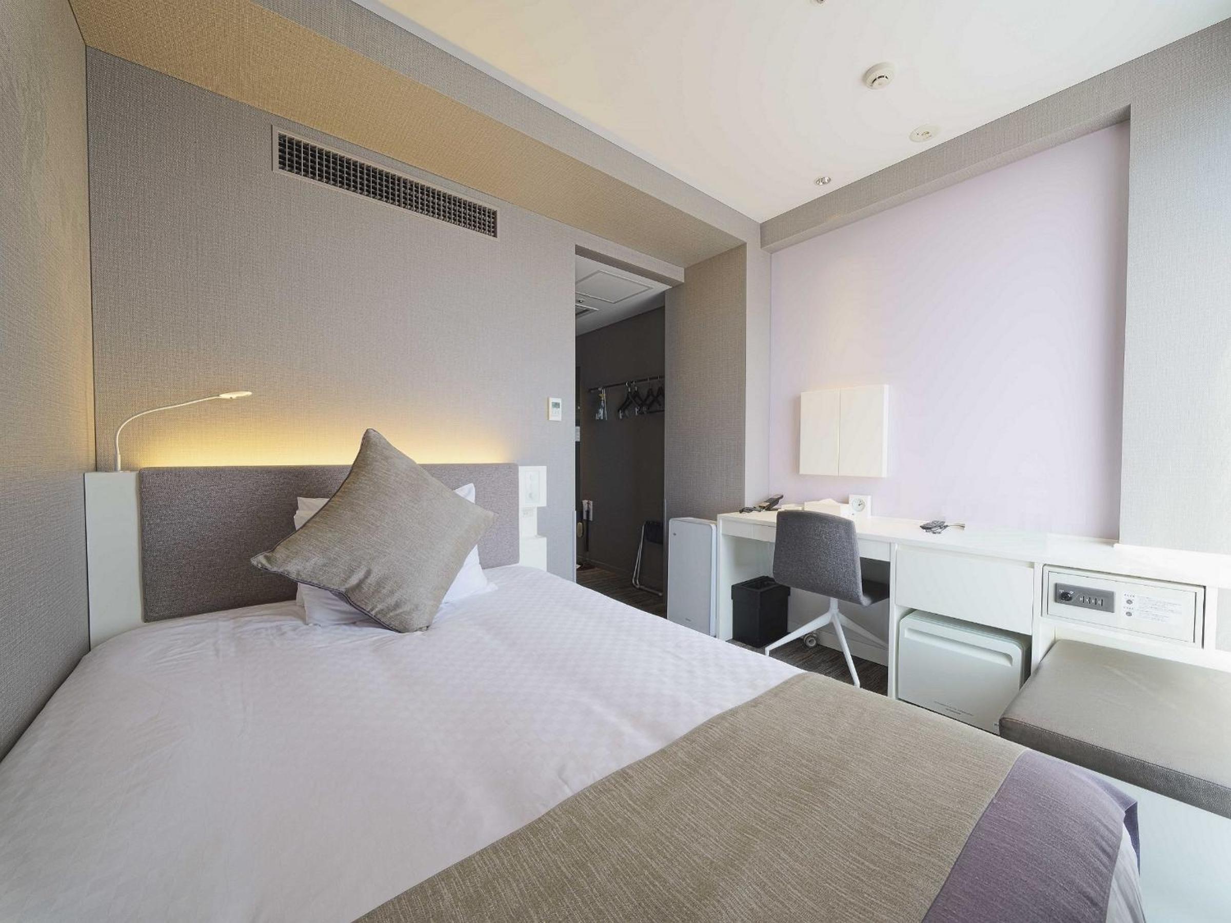 Superior Double Room - Non-Smoking - High Floor photo 2