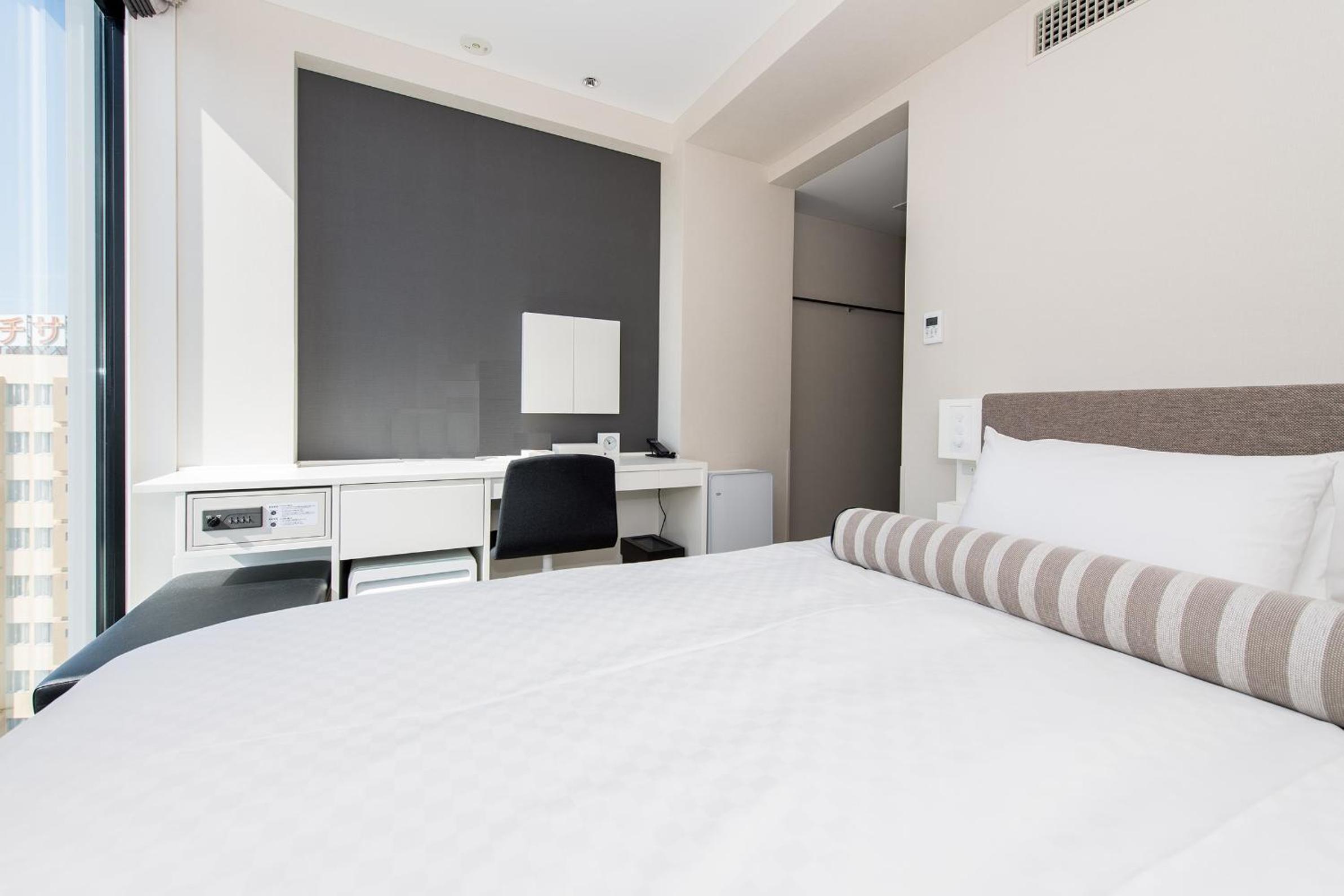 Standard Double Room - Non-Smoking photo 3