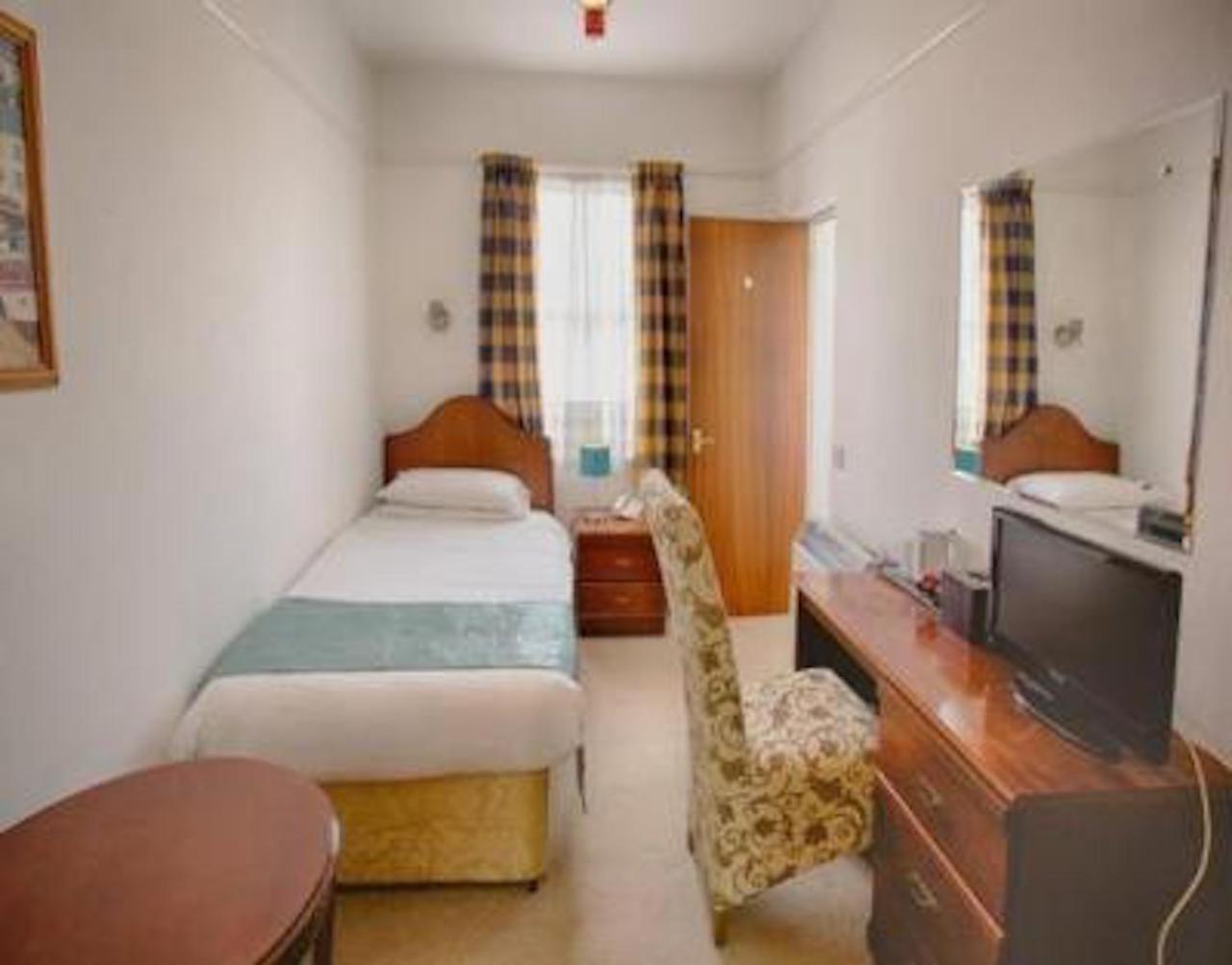 Single Room (1 Adult) photo 1