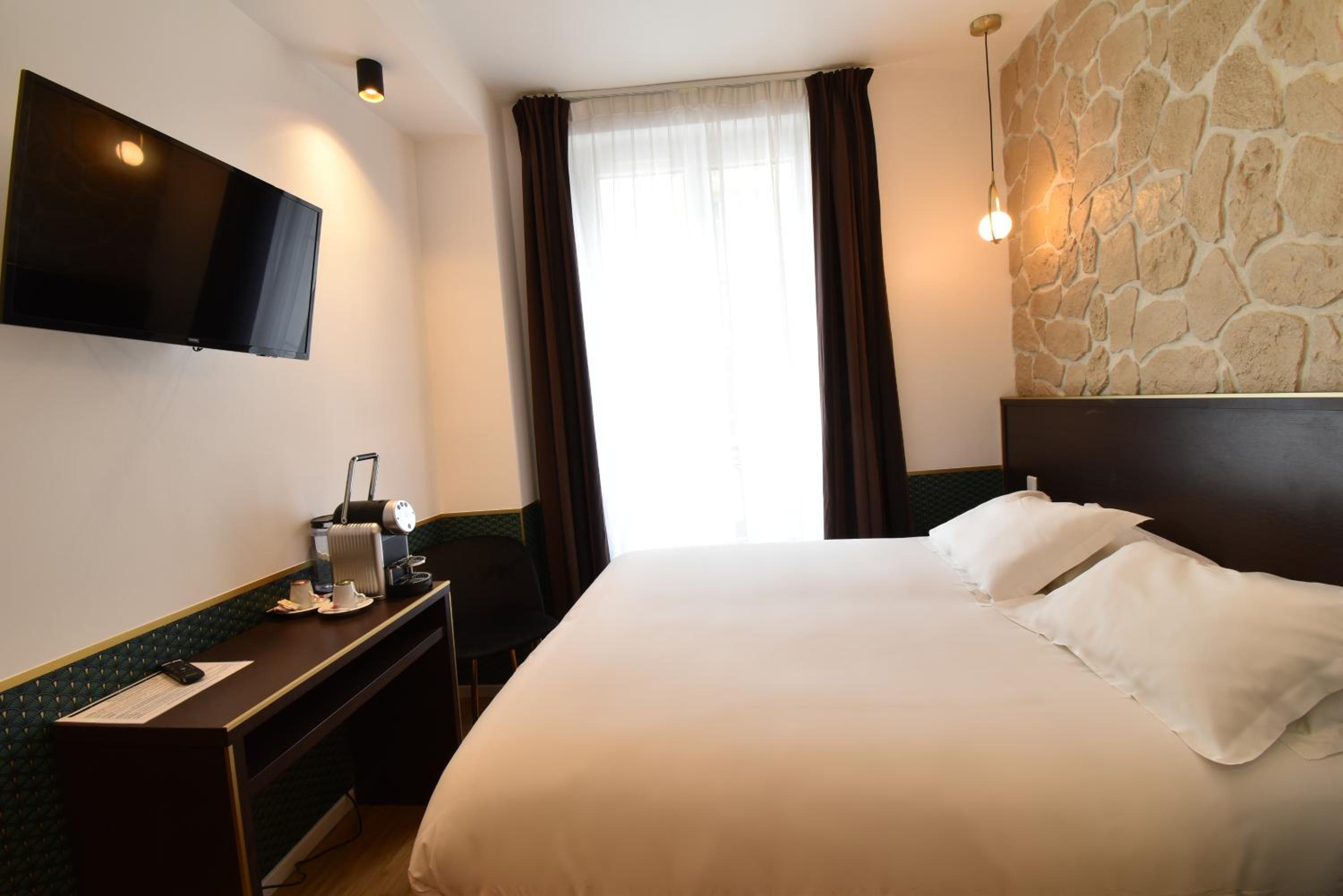 Double or Twin Room photo 1