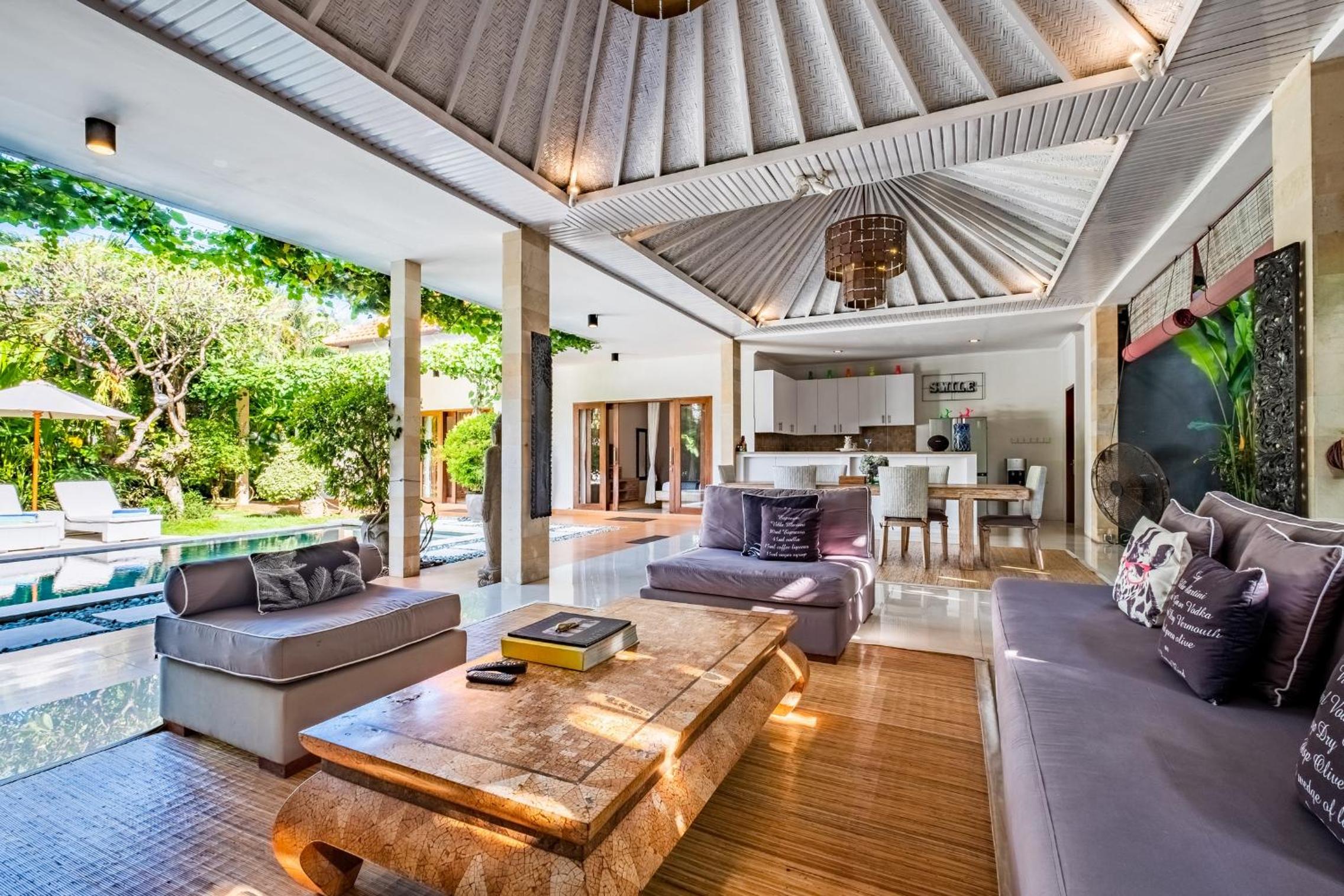 Three-Bedroom Villa with Private Pool - Photo 1