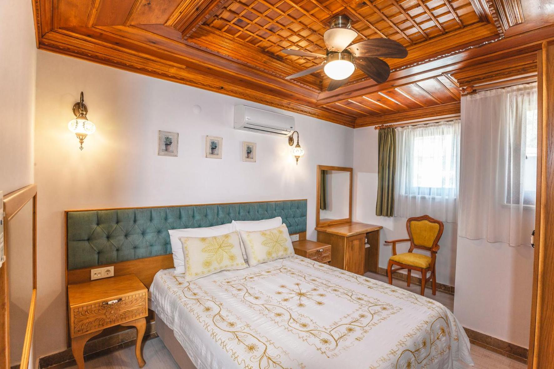 Junior Suite with Mountain View photo 1