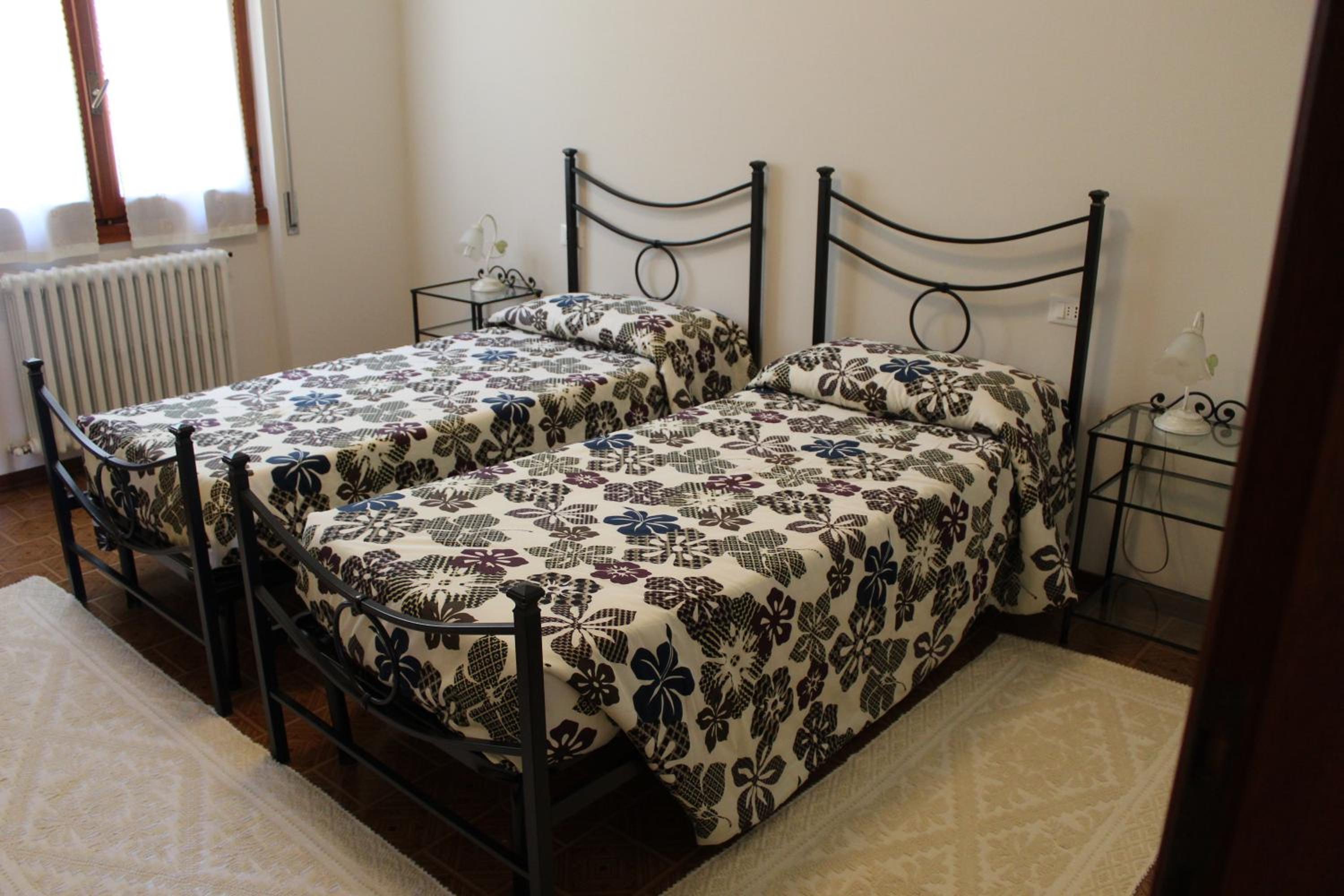Two-Bedroom Apartment with Terrace - Photo 14