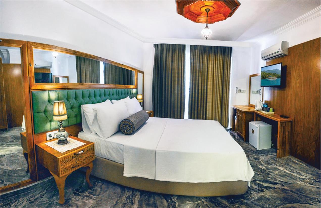 Standard Double or Twin Room photo 2