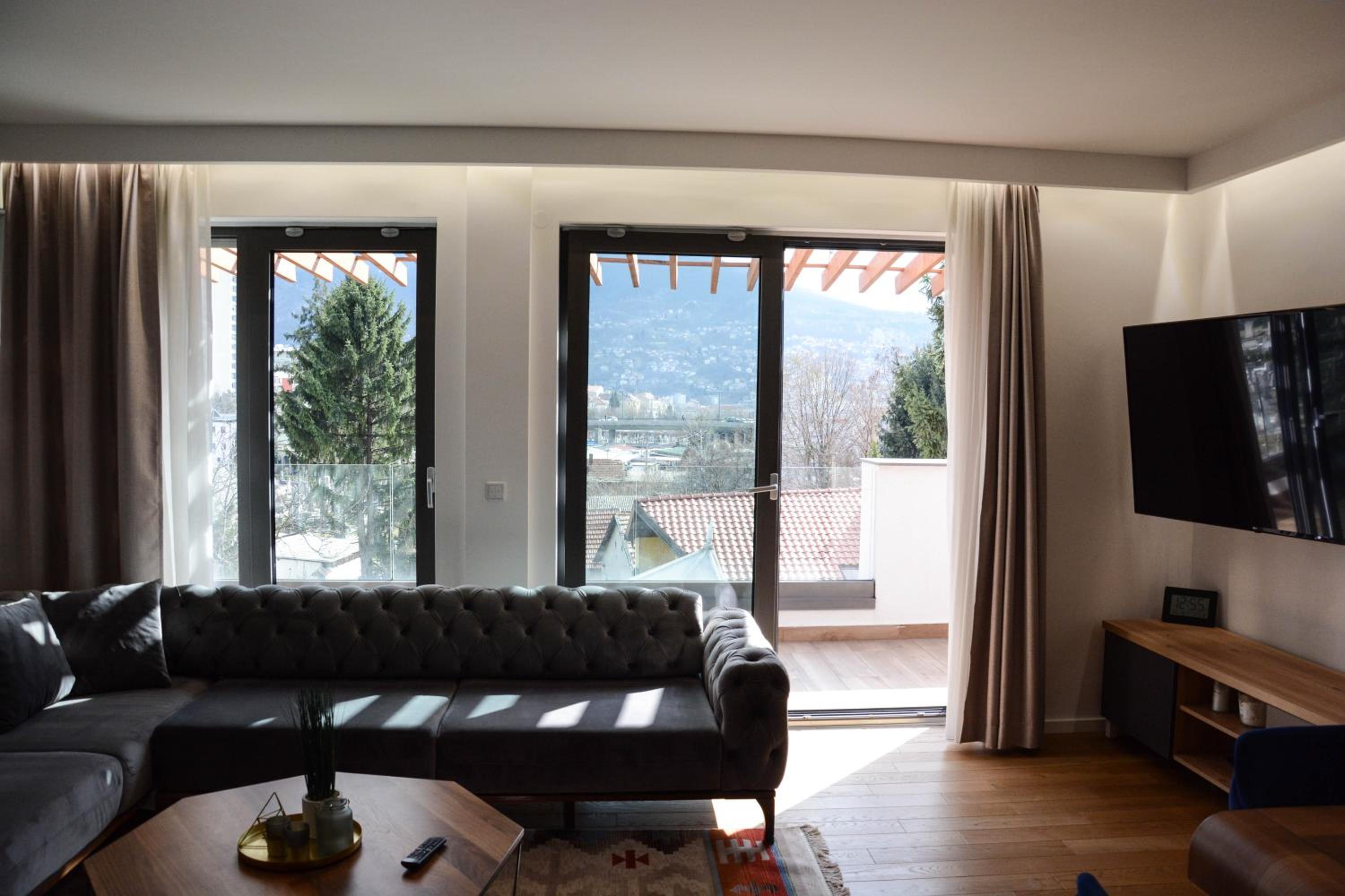 Three-Bedroom Apartment - Photo 14