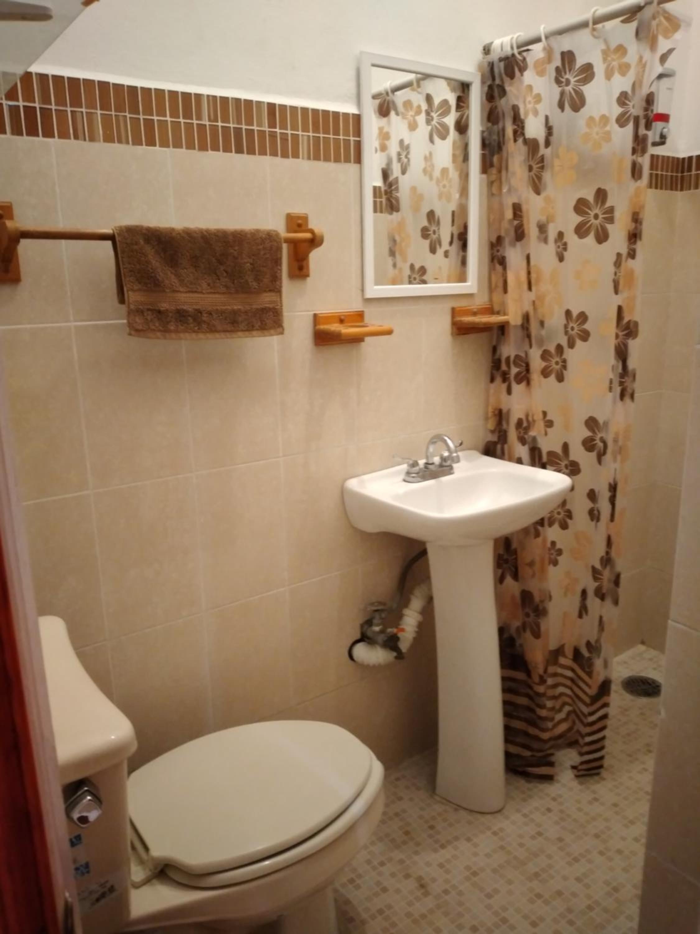 Deluxe Double Room with Balcony - Photo 5