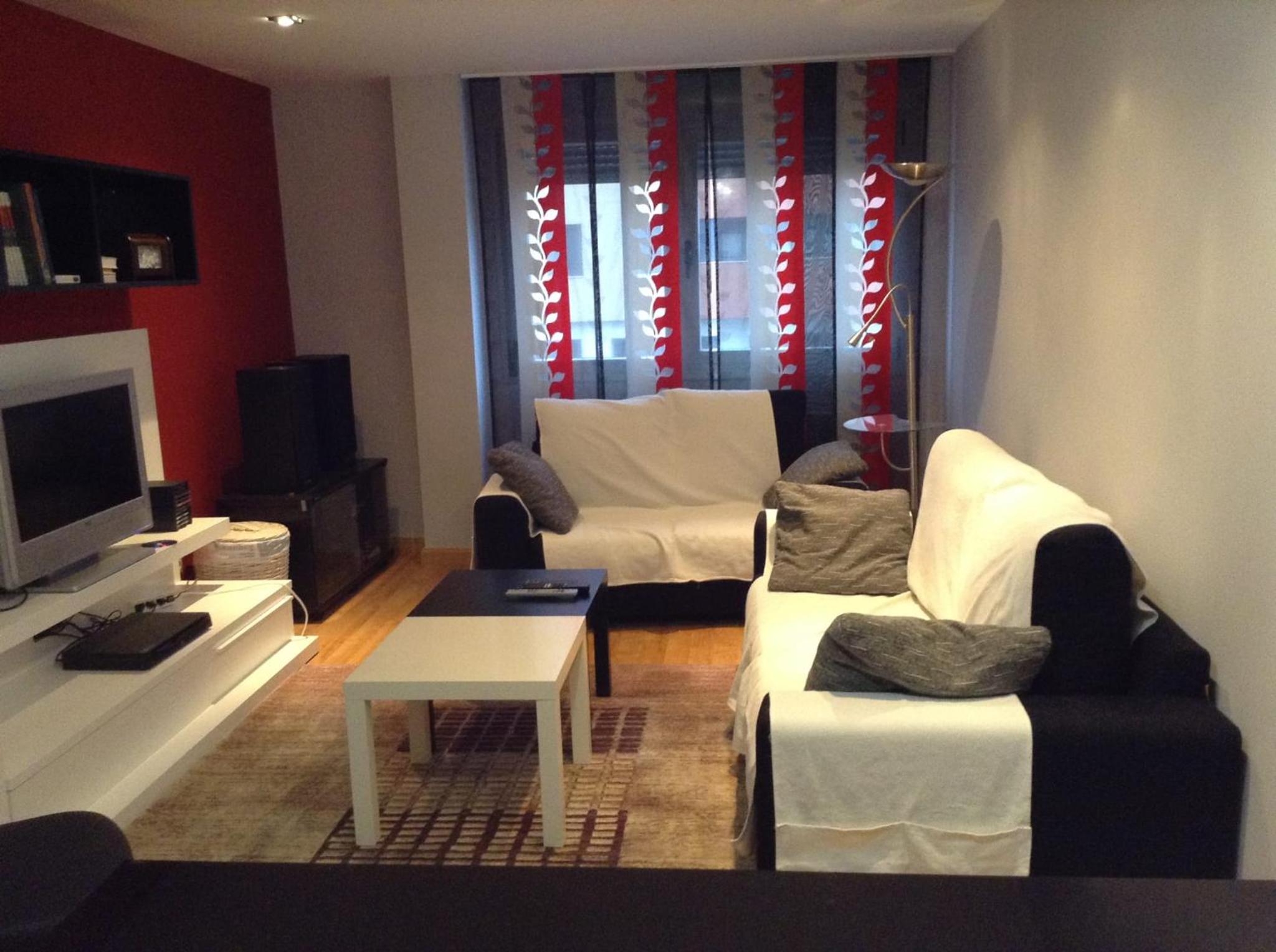 Two-Bedroom Apartment - Photo 15