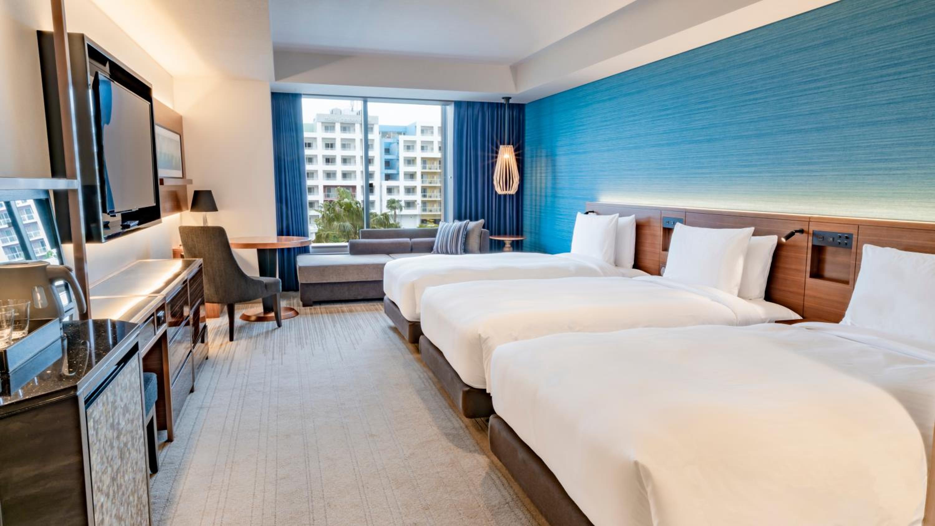Deluxe Room with Three Single Beds  - Photo 1