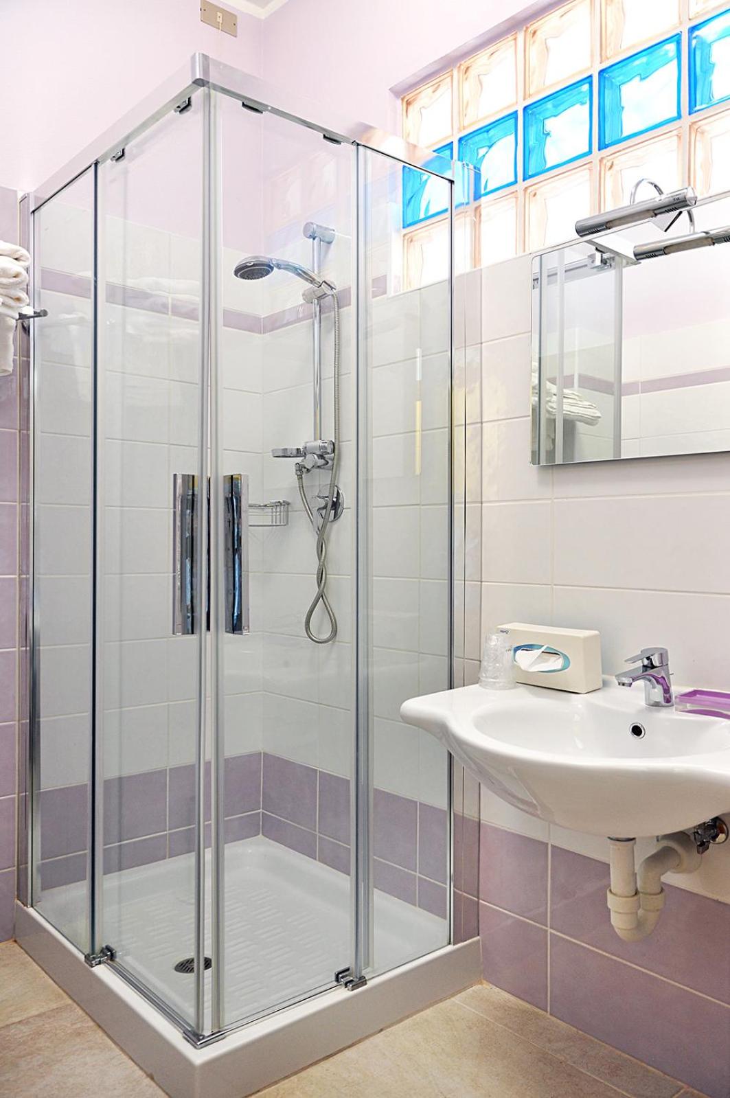 Superior Double or Twin Room with Sea View photo 2