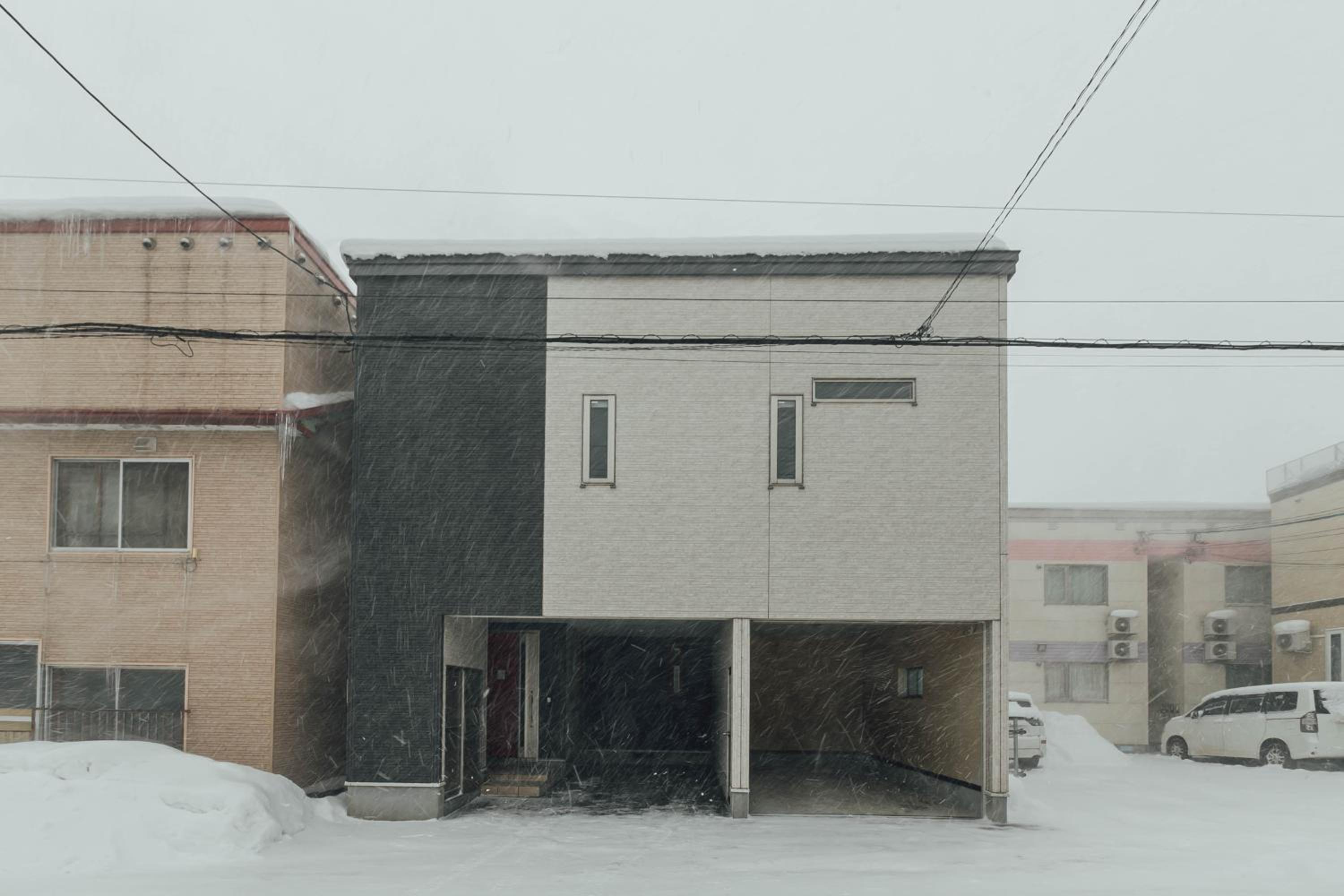 Three-Bedroom House - Photo 26