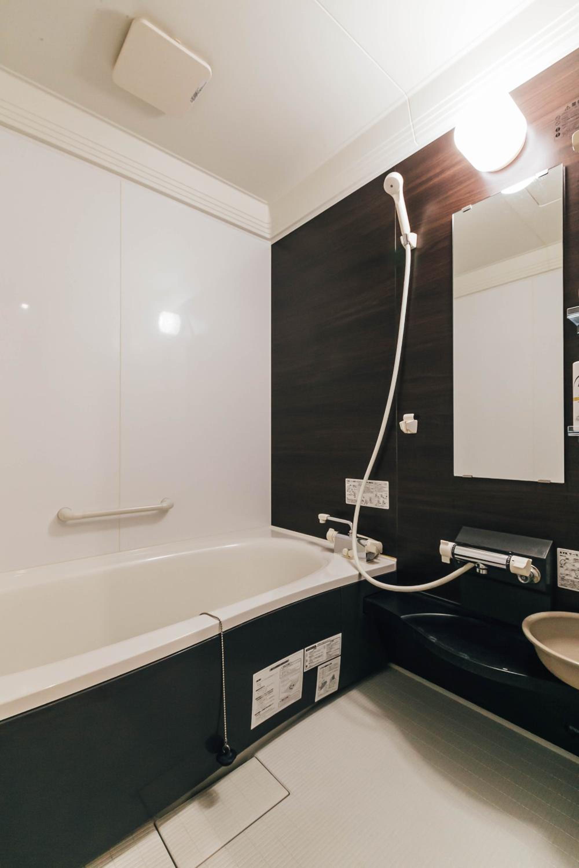 Three-Bedroom House - Photo 11