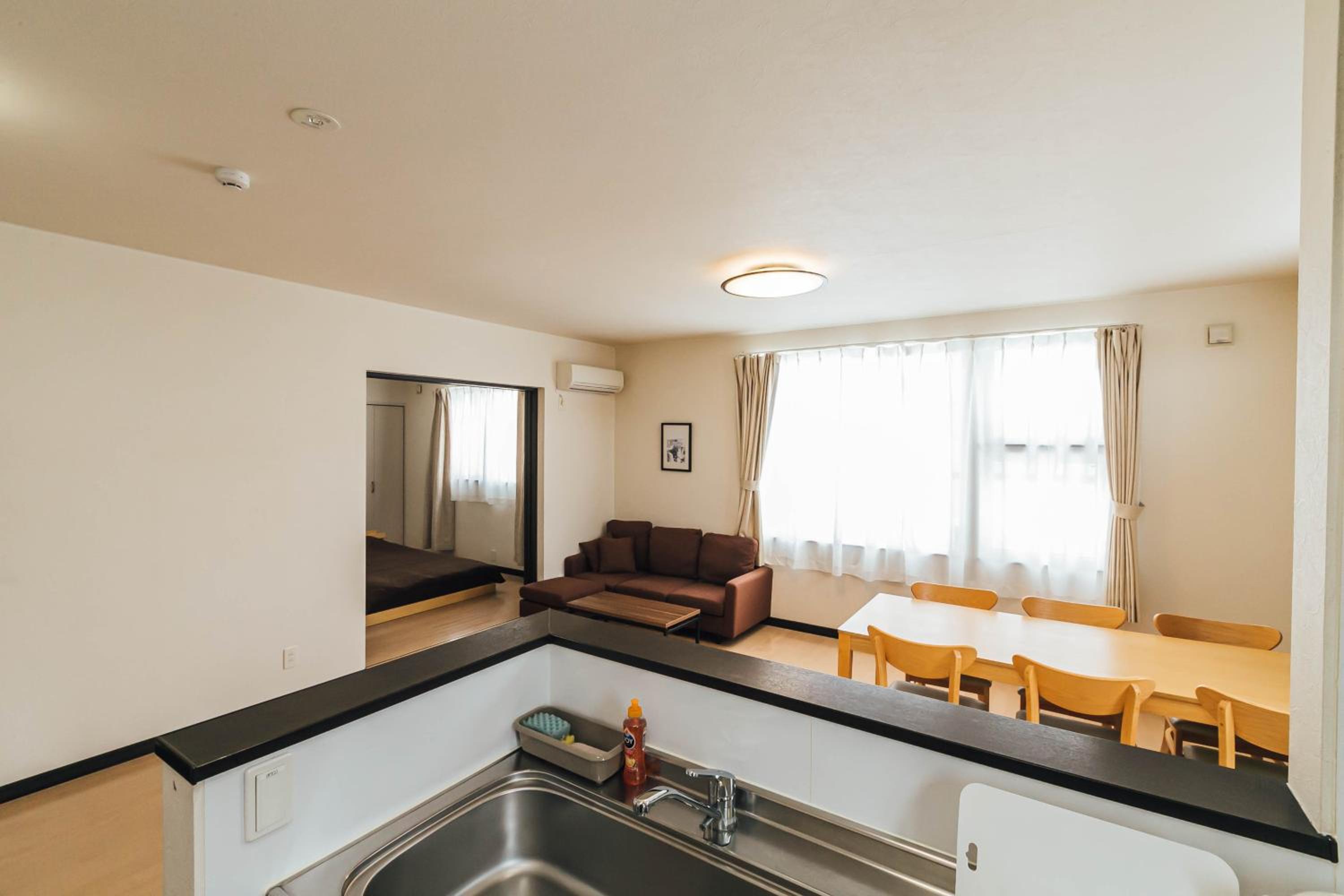 Three-Bedroom House - Photo 6