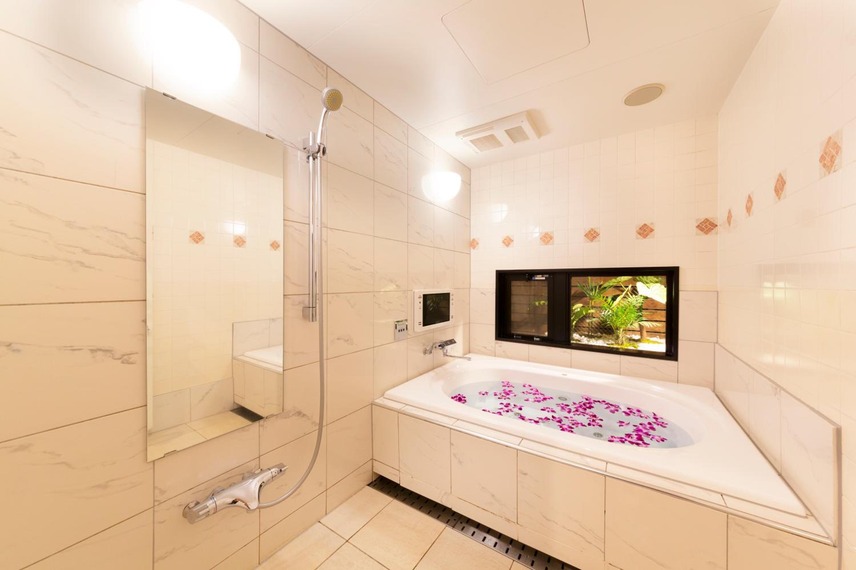 Economy Double Room photo 2