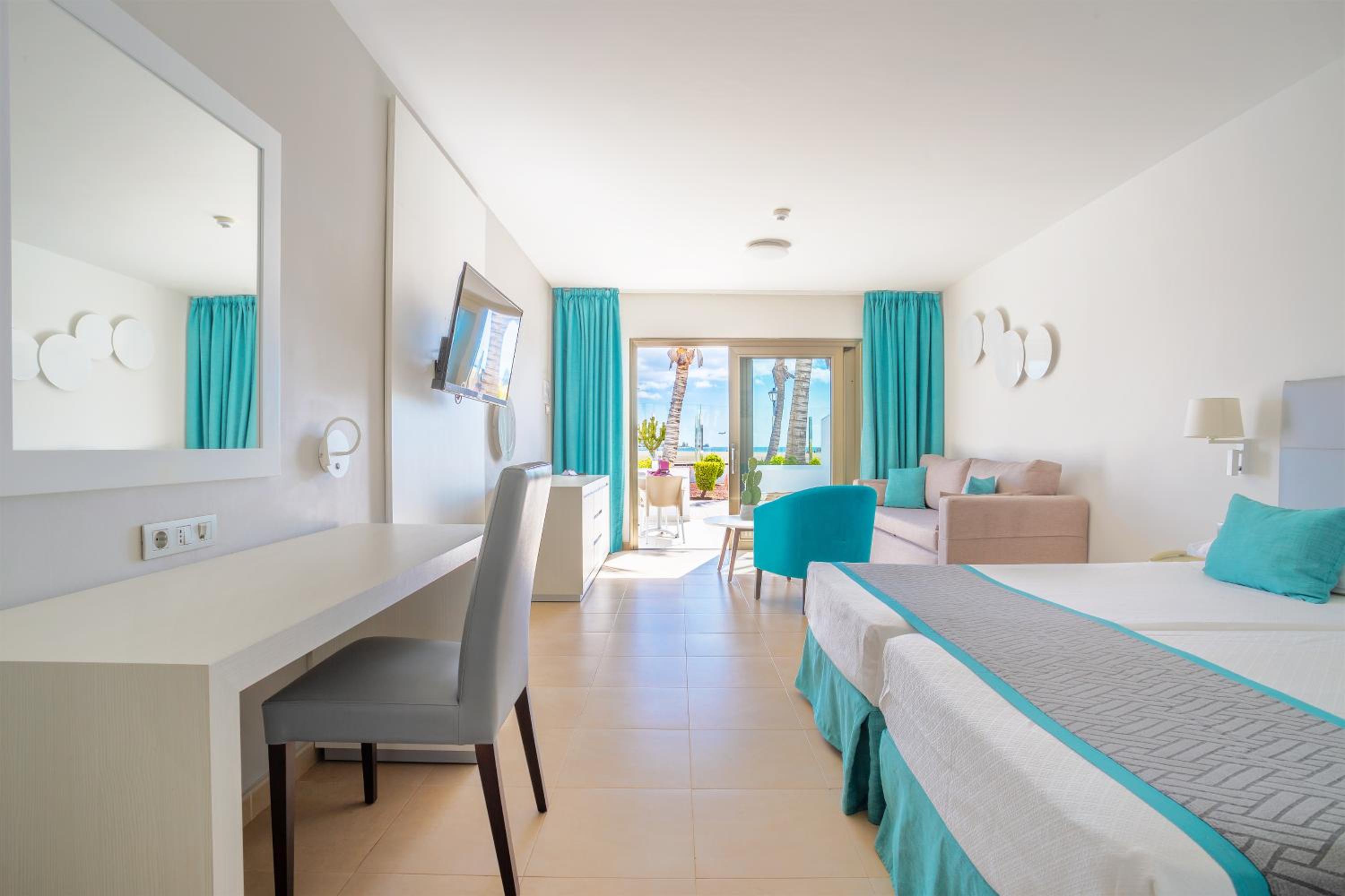 Double or Twin Room with Side Sea View