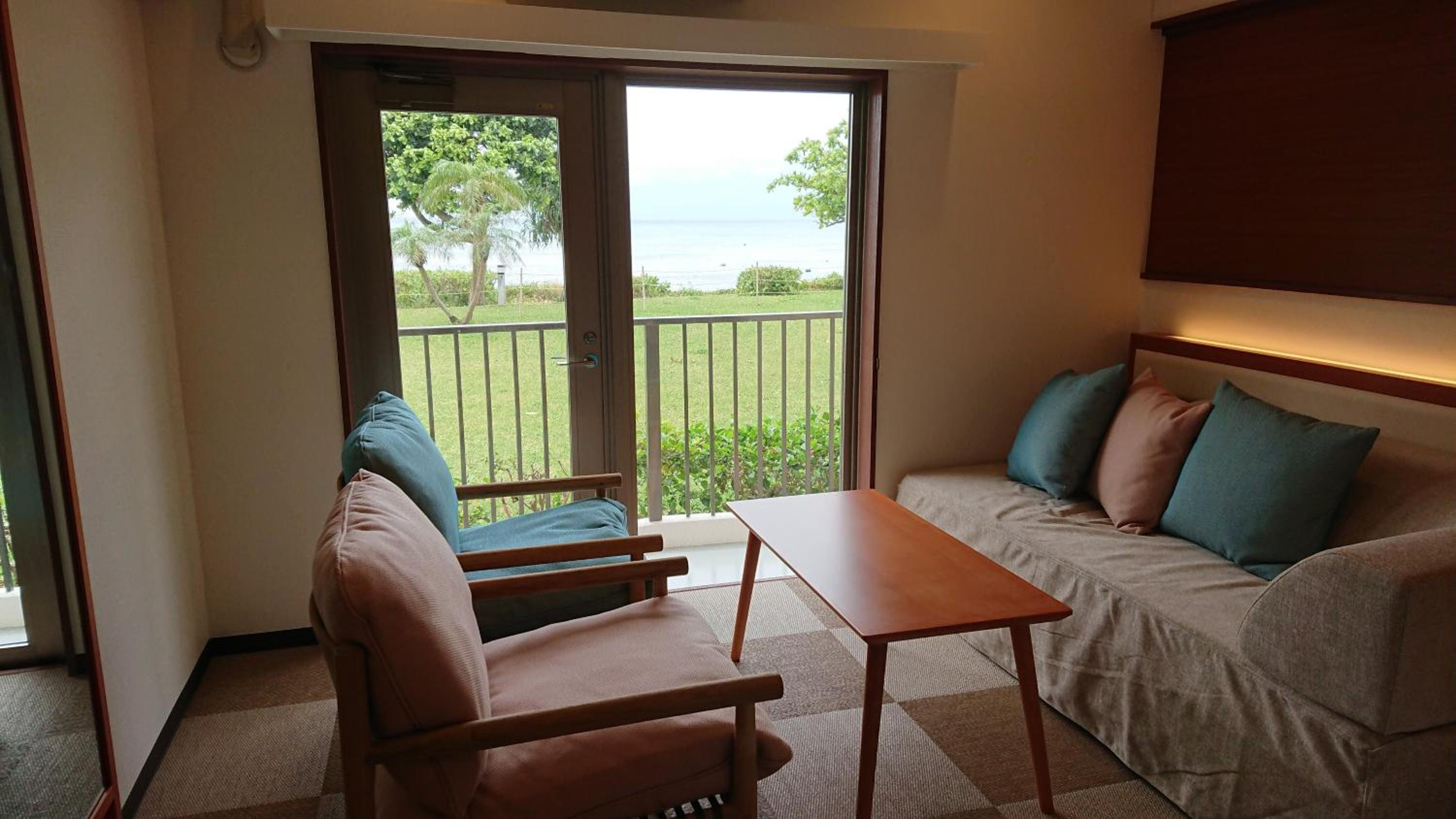 Standard Twin Room with Sea View 1st-2nd Floor photo 3