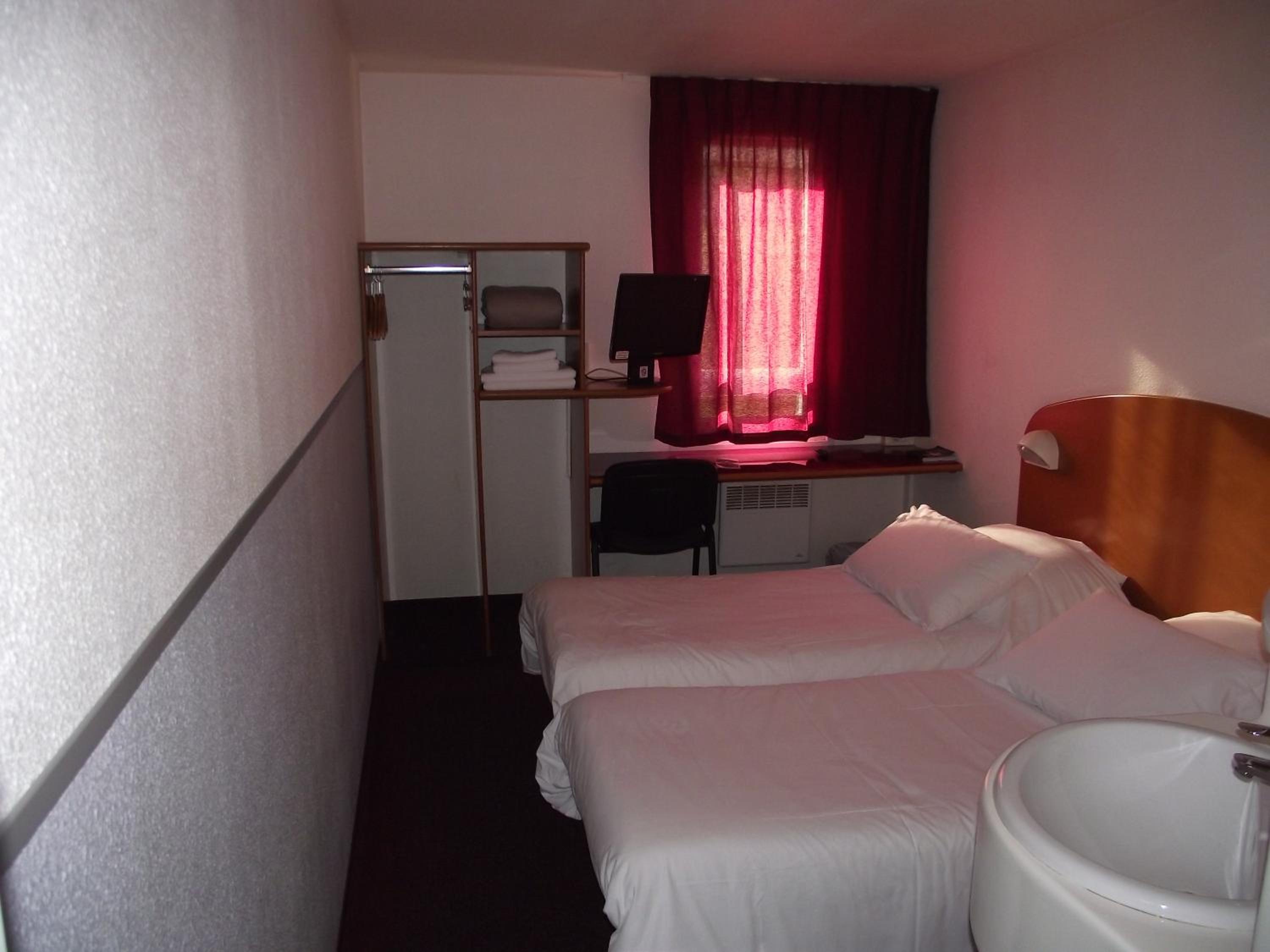 Twin Room photo 3