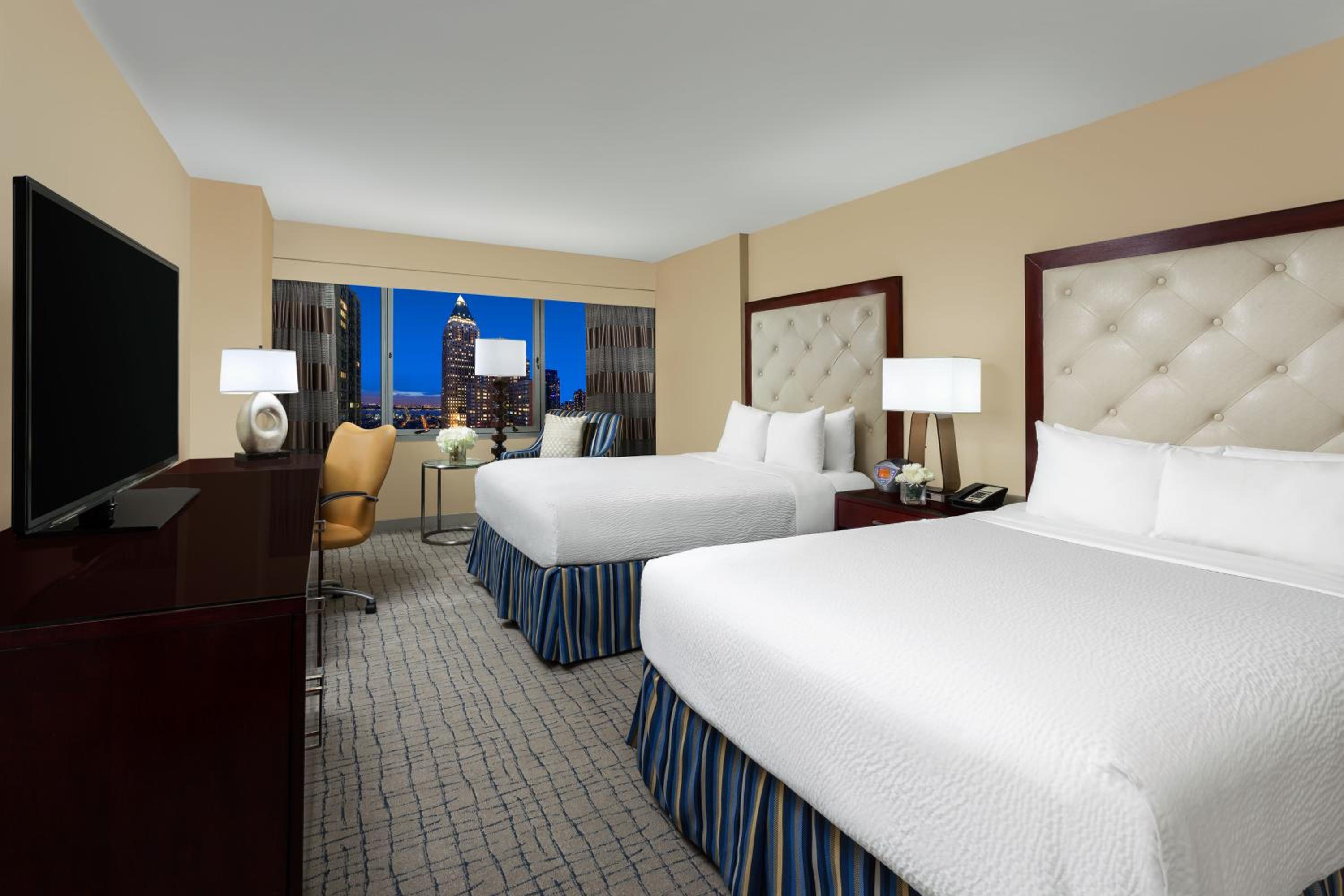 Standard Double Room With Two Double Beds And Times Square View
