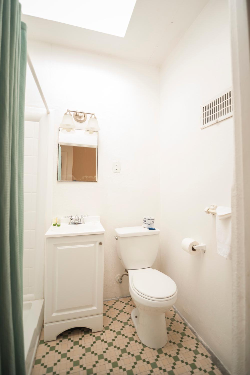 King Room - Photo 9