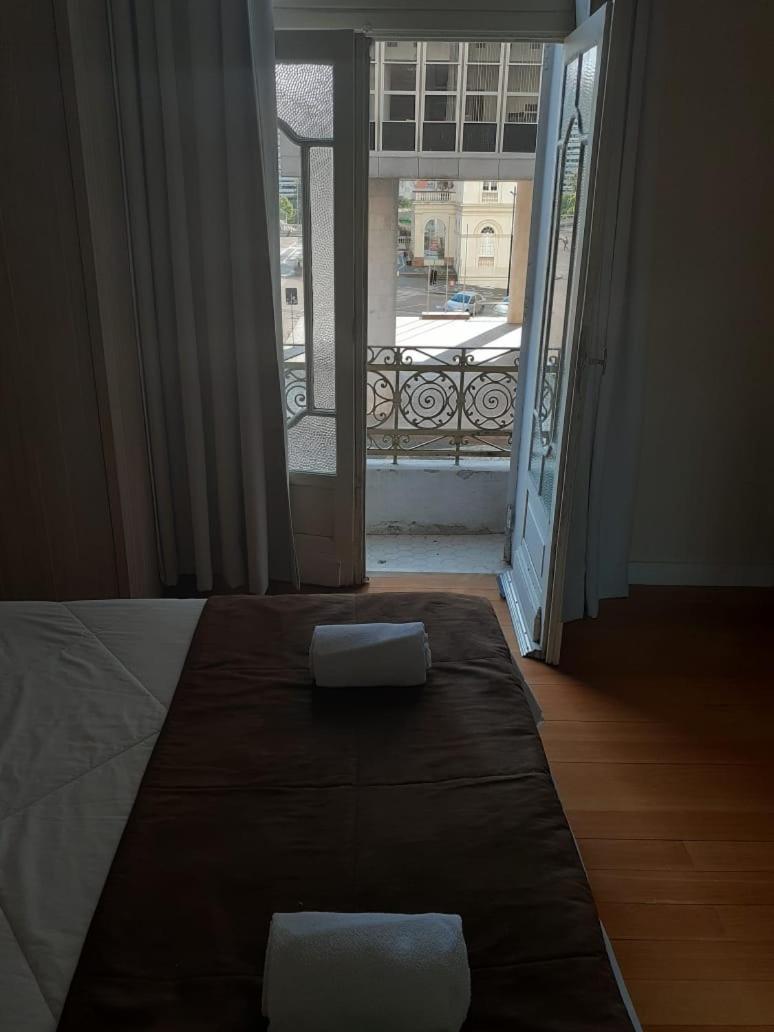 Queen Room with Balcony photo 3