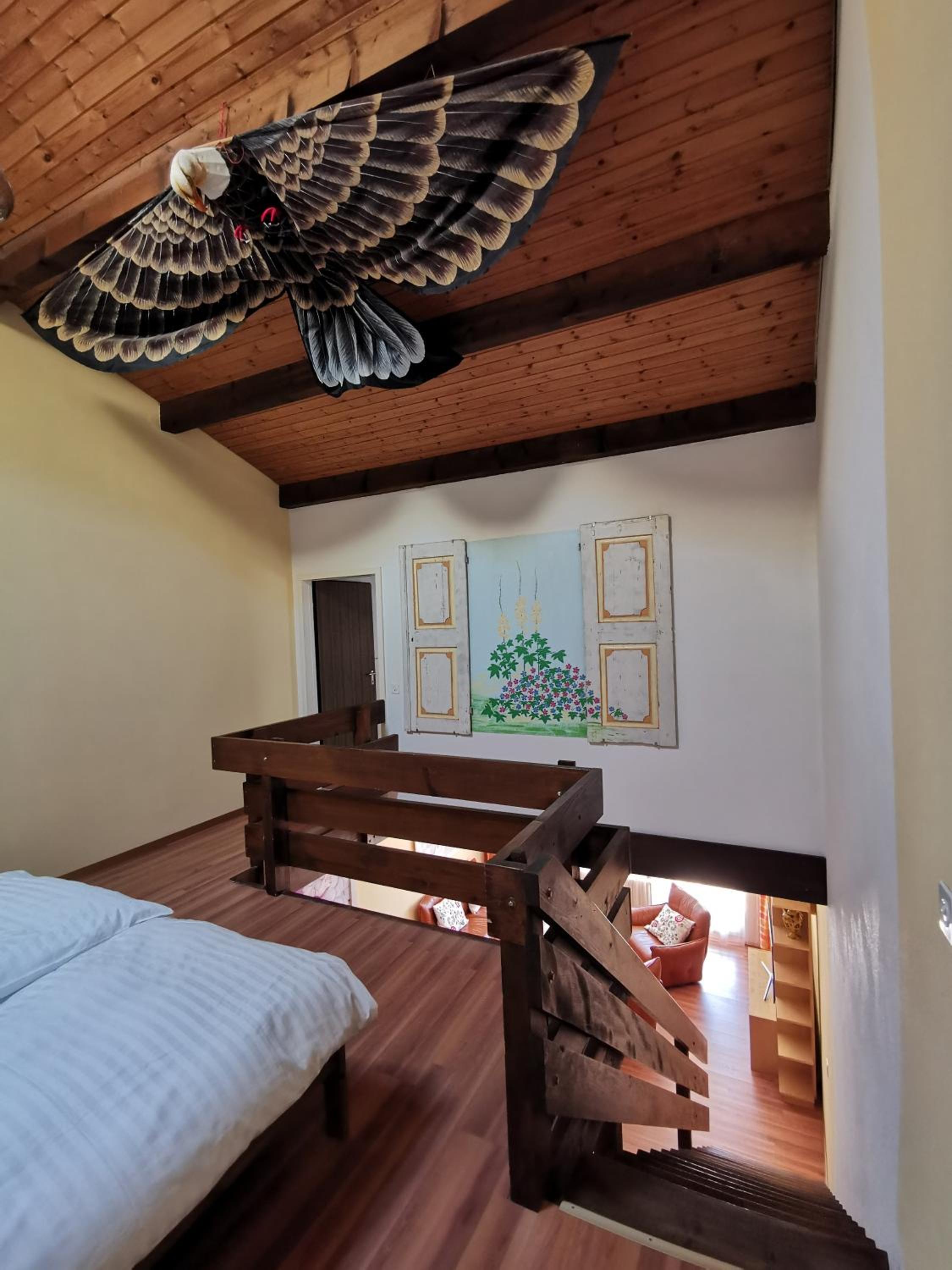 Family Suite with Balcony - Photo 10