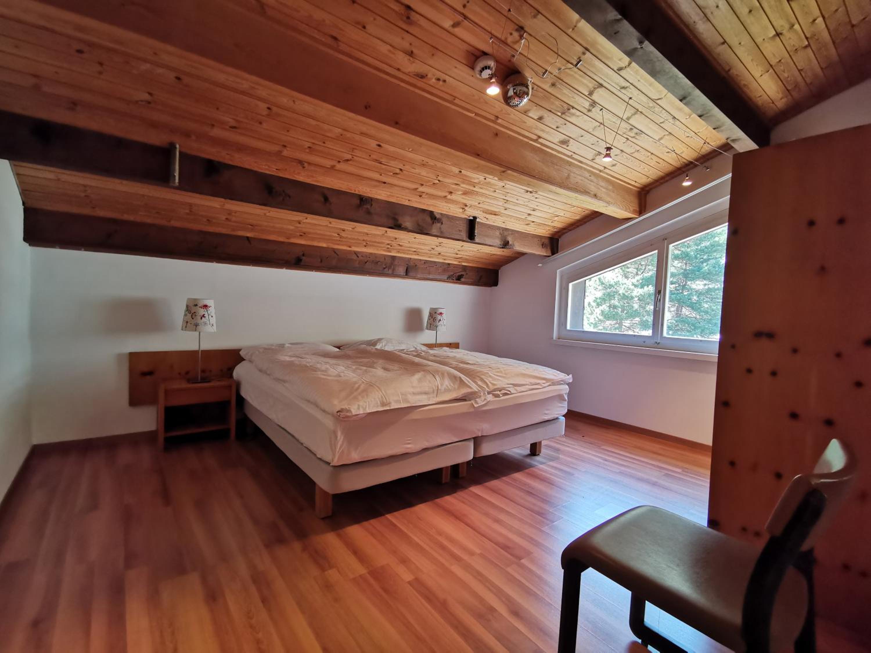 Family Suite with Balcony - Photo 6