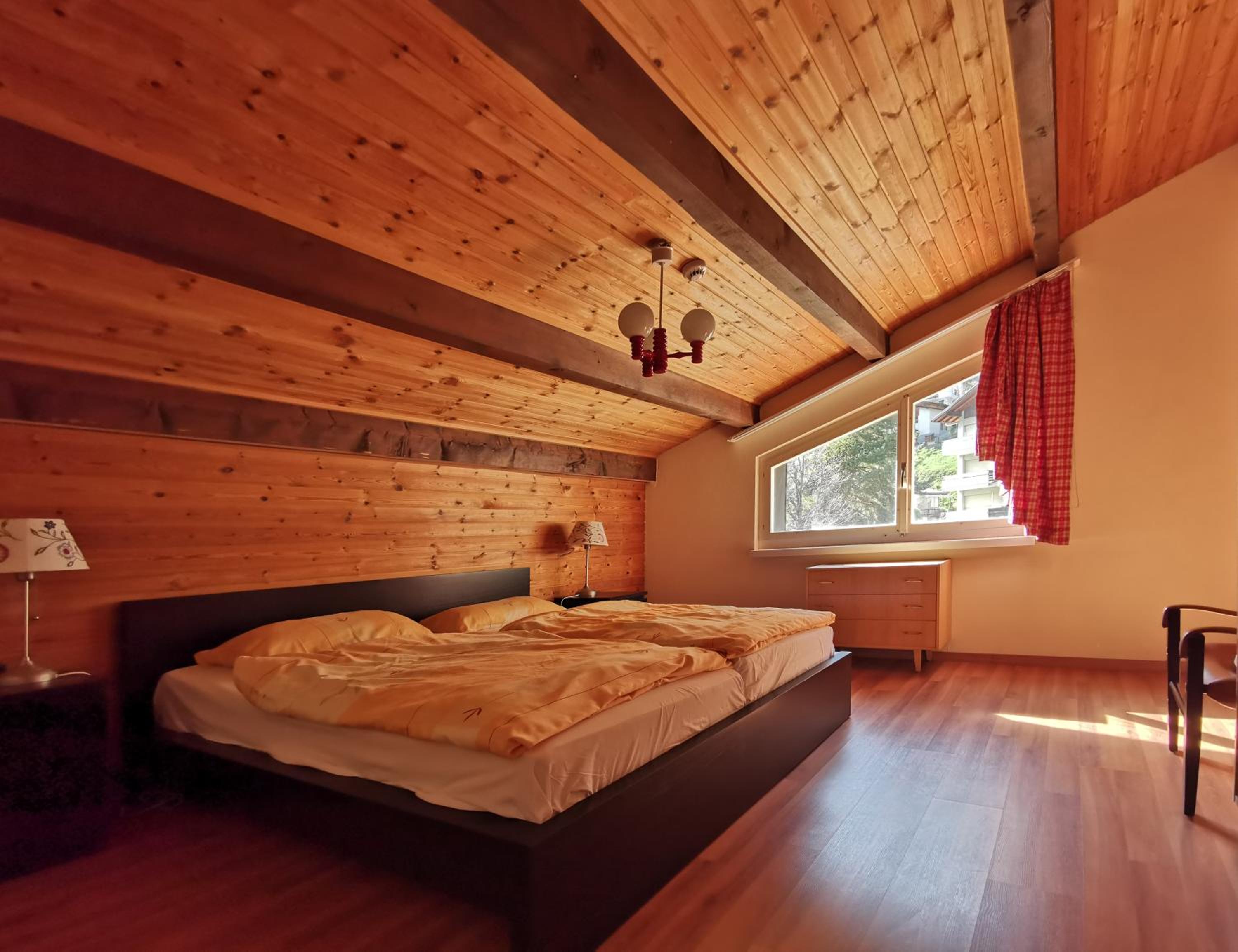 Family Suite with Balcony - Photo 4