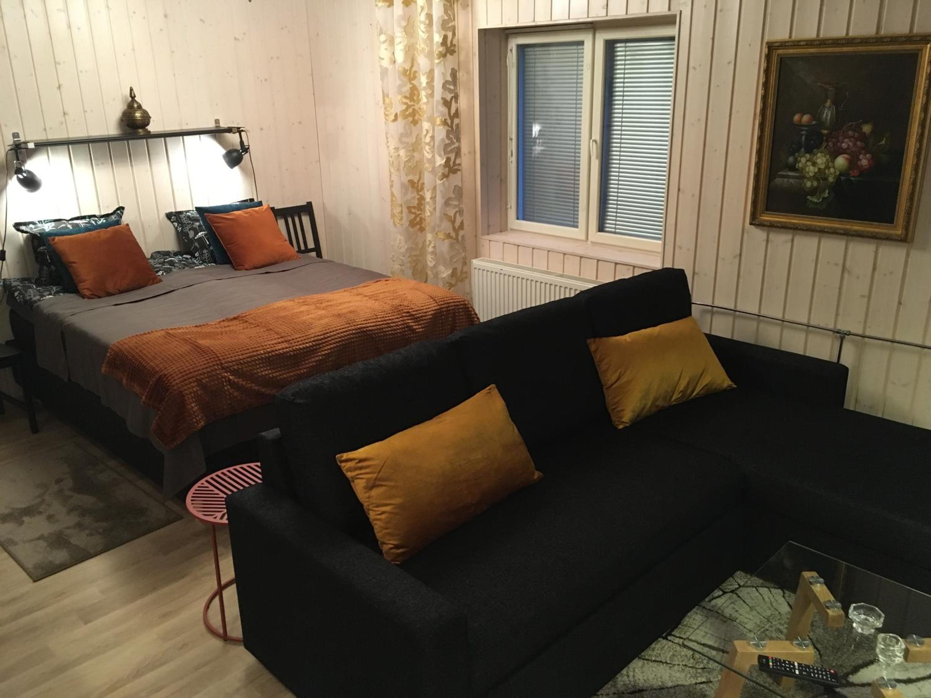 One-Bedroom Apartment with Sauna - Photo 19
