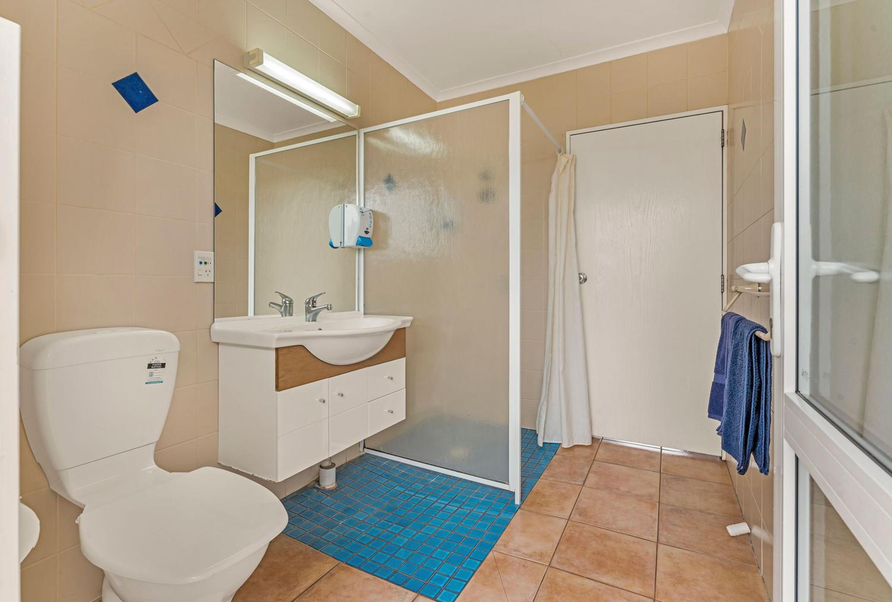 Superior Two-Bedroom Apartment photo 3