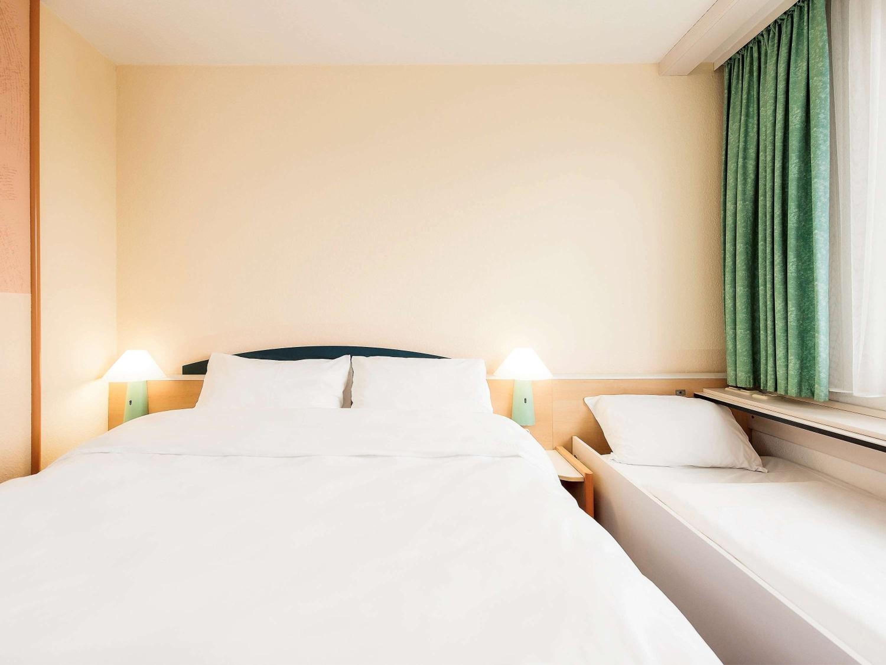 Standard Double Room - Photo 1