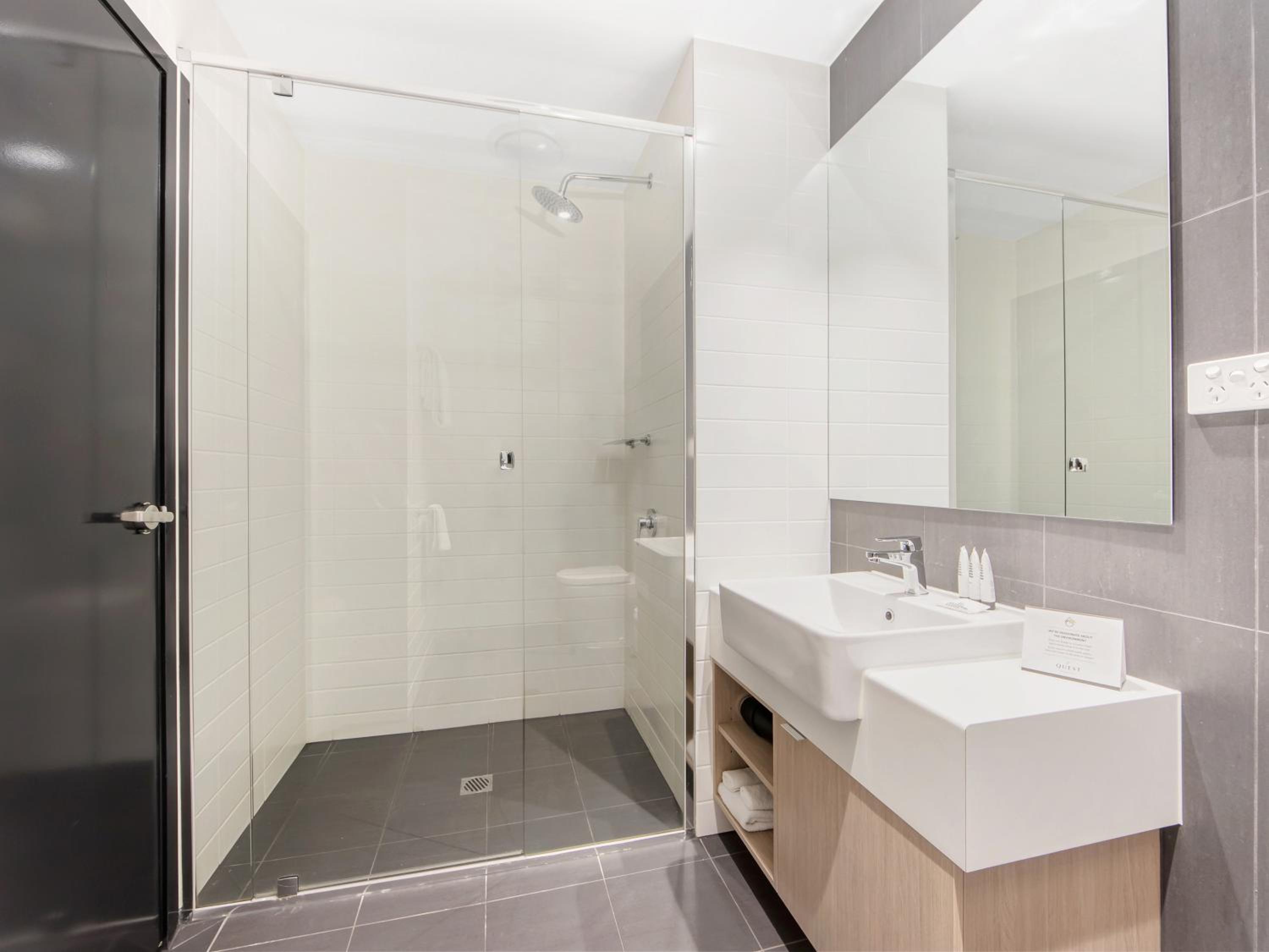 Studio Apartment photo 3