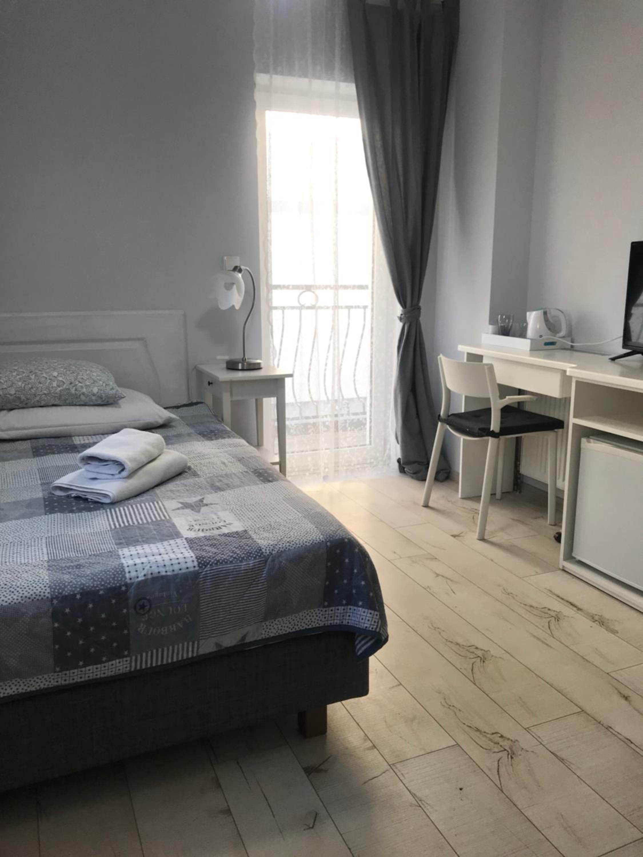 Single Room with Balcony photo 1