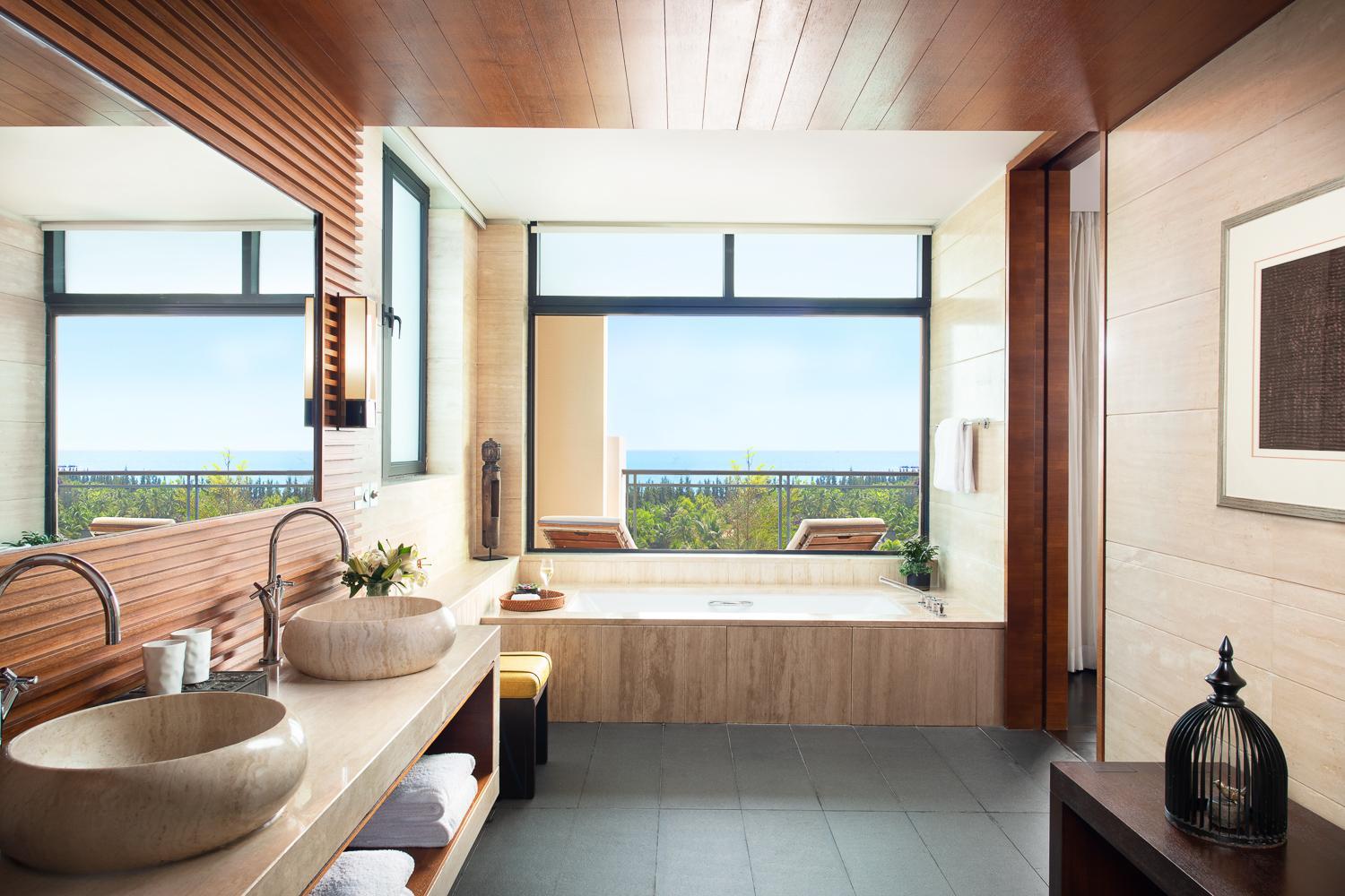 Clear Water Bay Ocean Suite - Photo 3