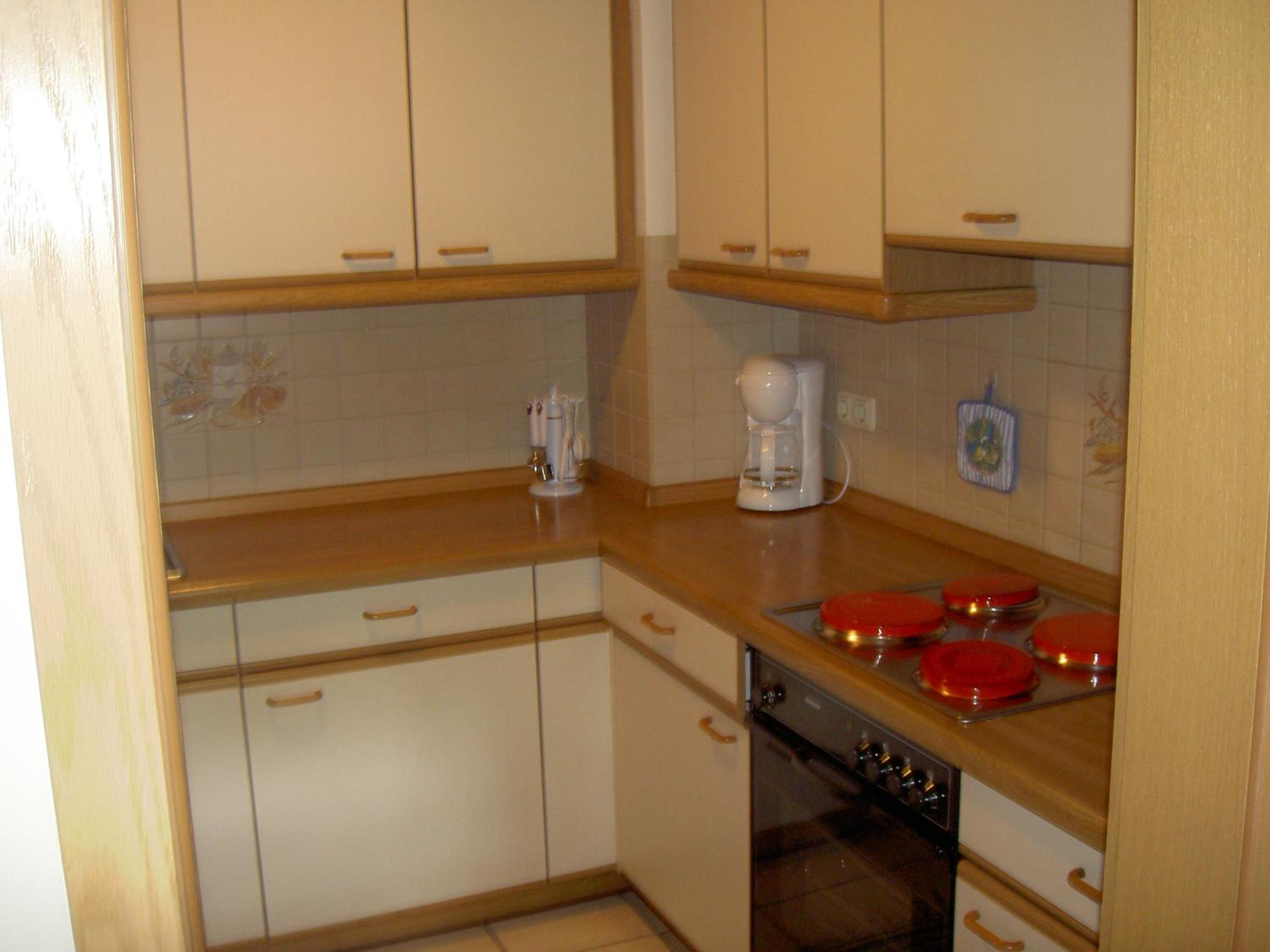 One-Bedroom Apartment with Balcony photo 2