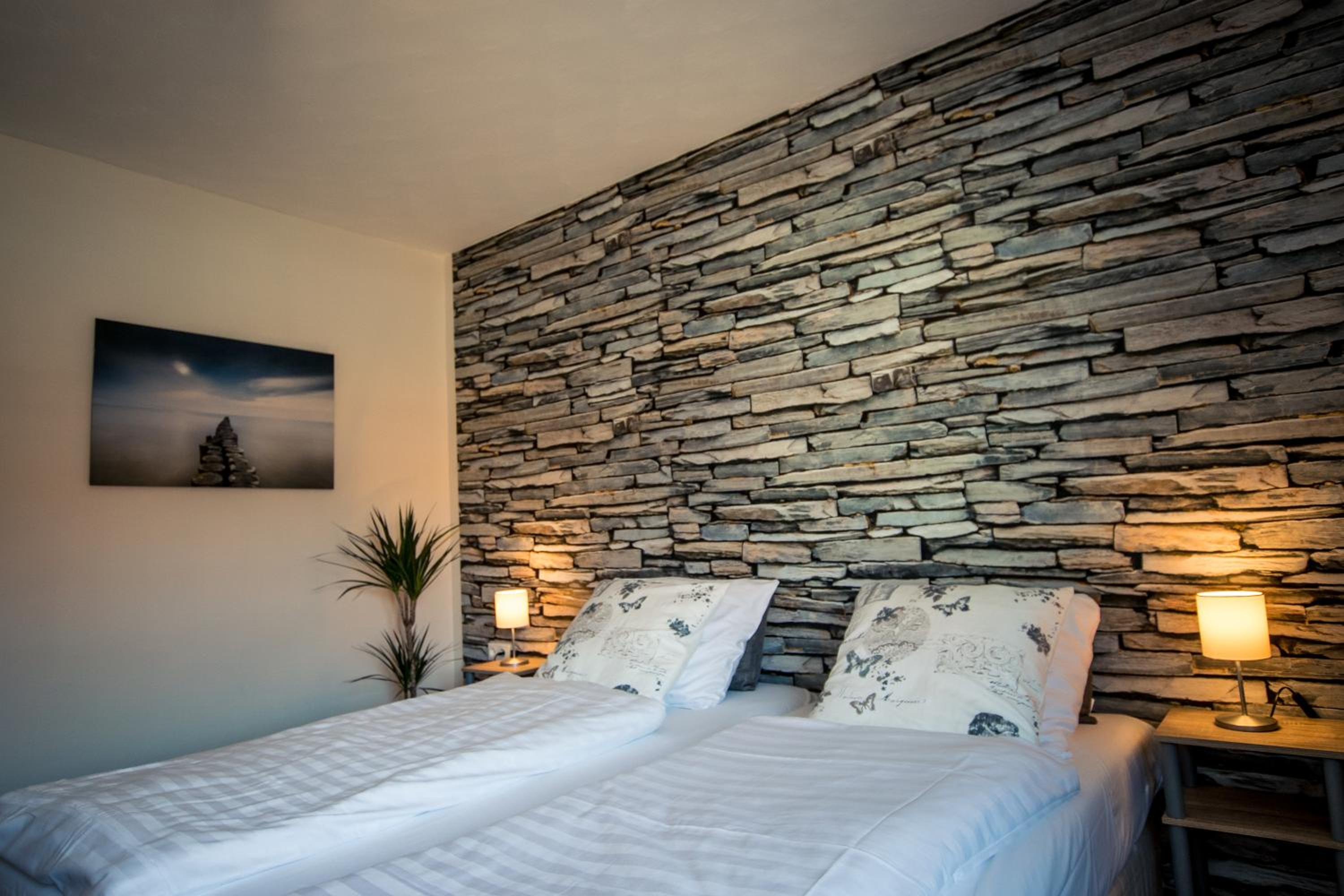 Deluxe Double Room with Bath photo 2