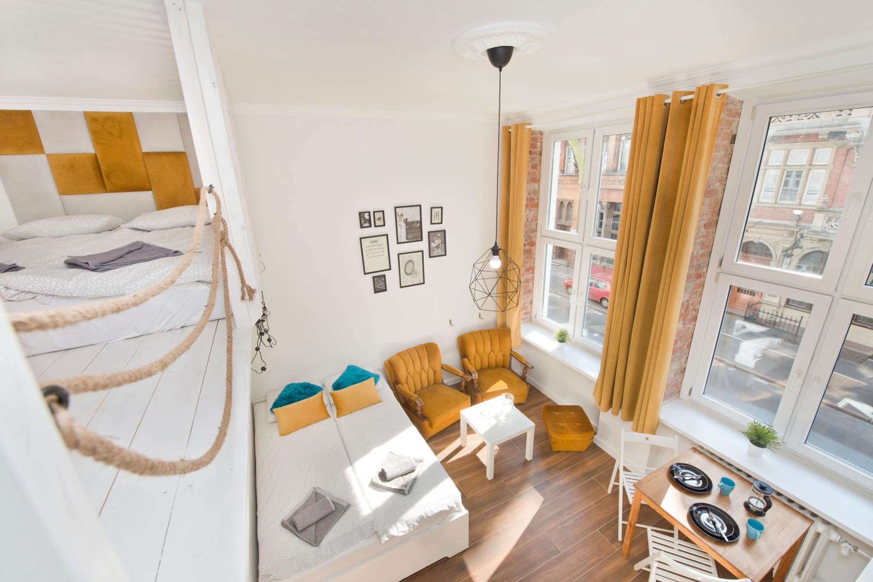 One-Bedroom Apartment - Photo 27