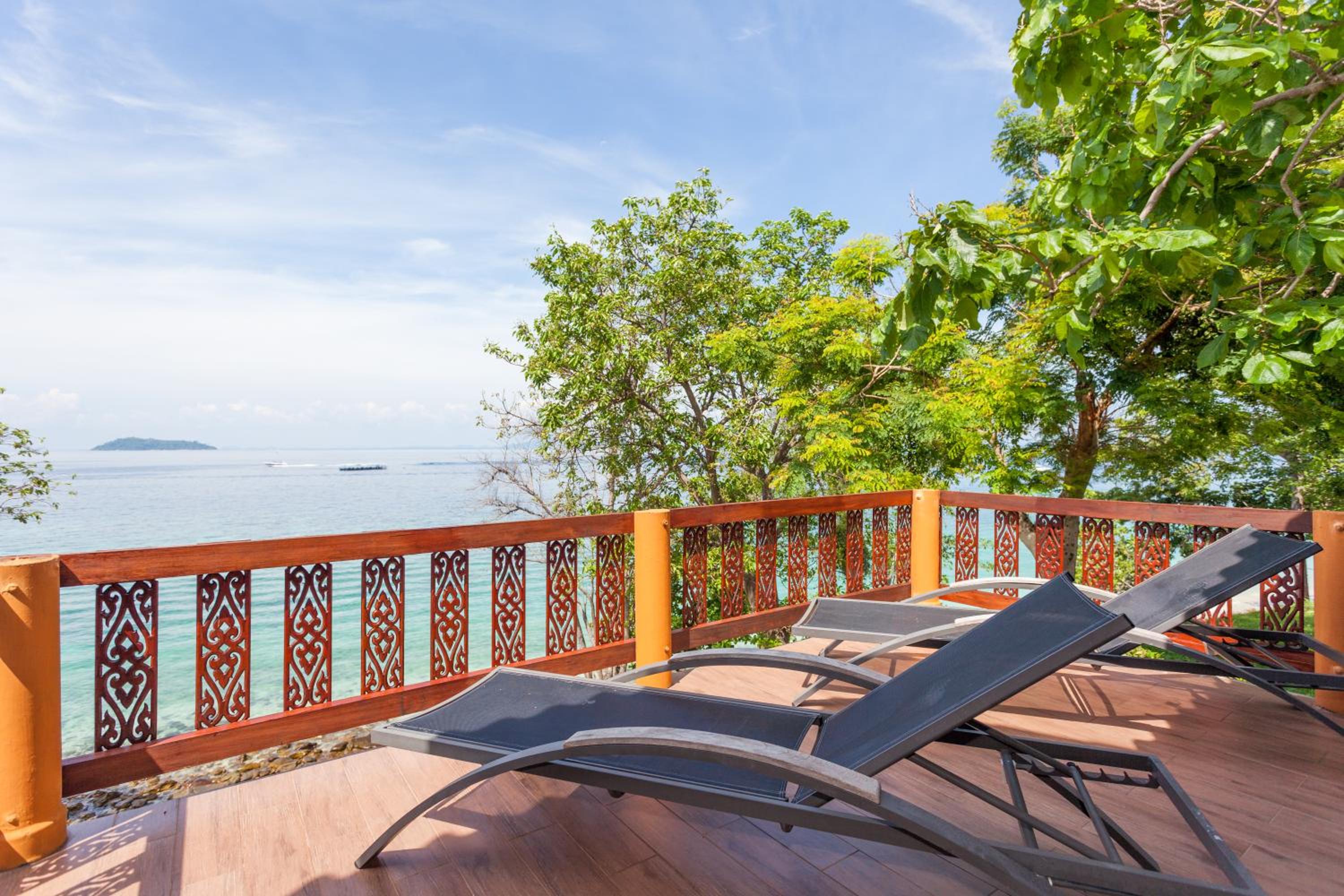 Deluxe Cottage - Photo 9