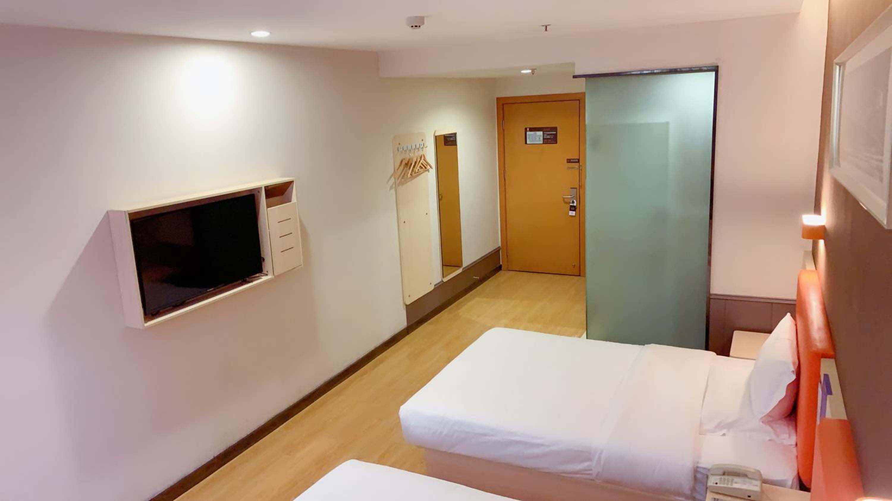 Twin Room photo 3