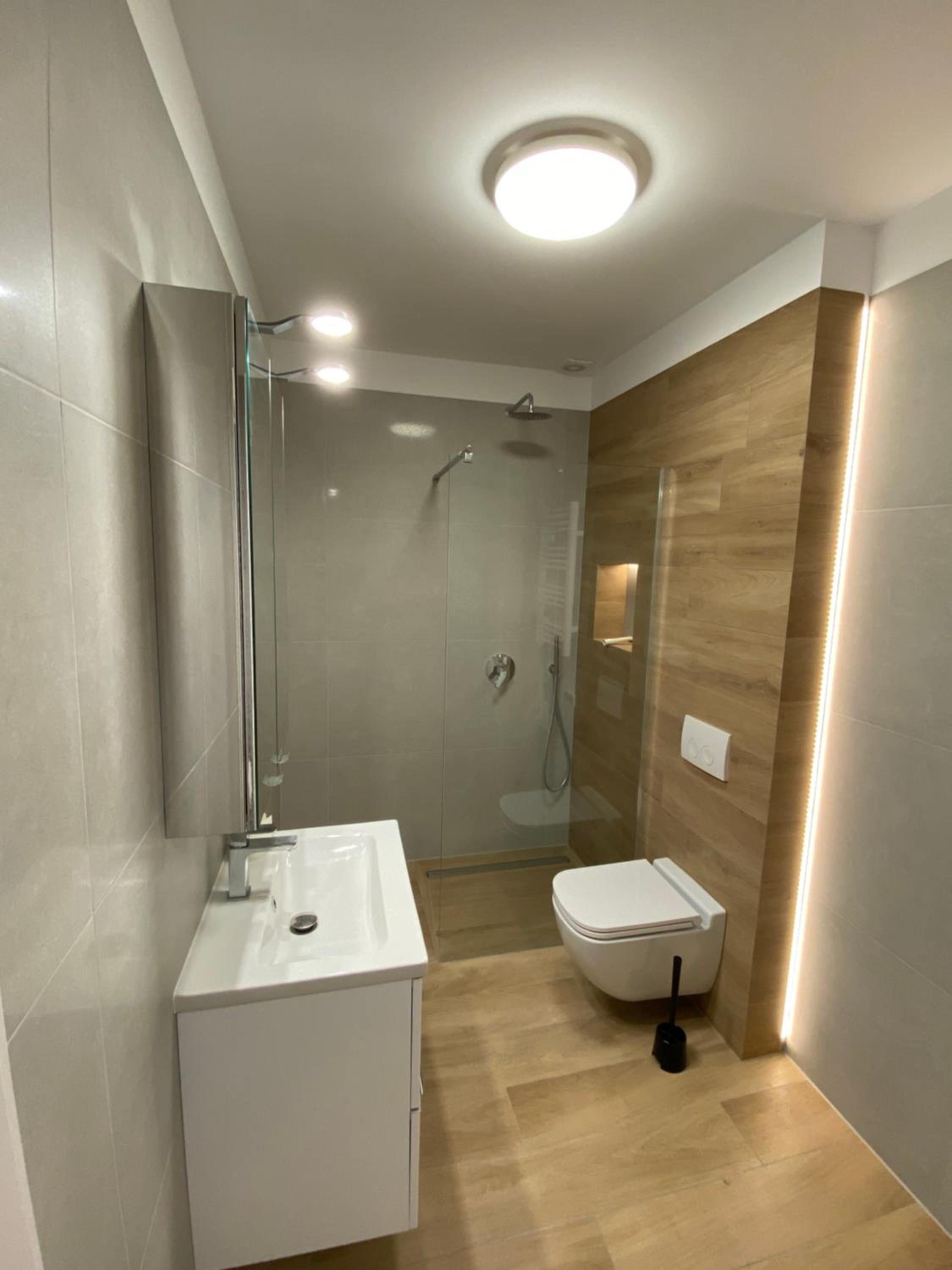 One-Bedroom Apartment - Photo 5