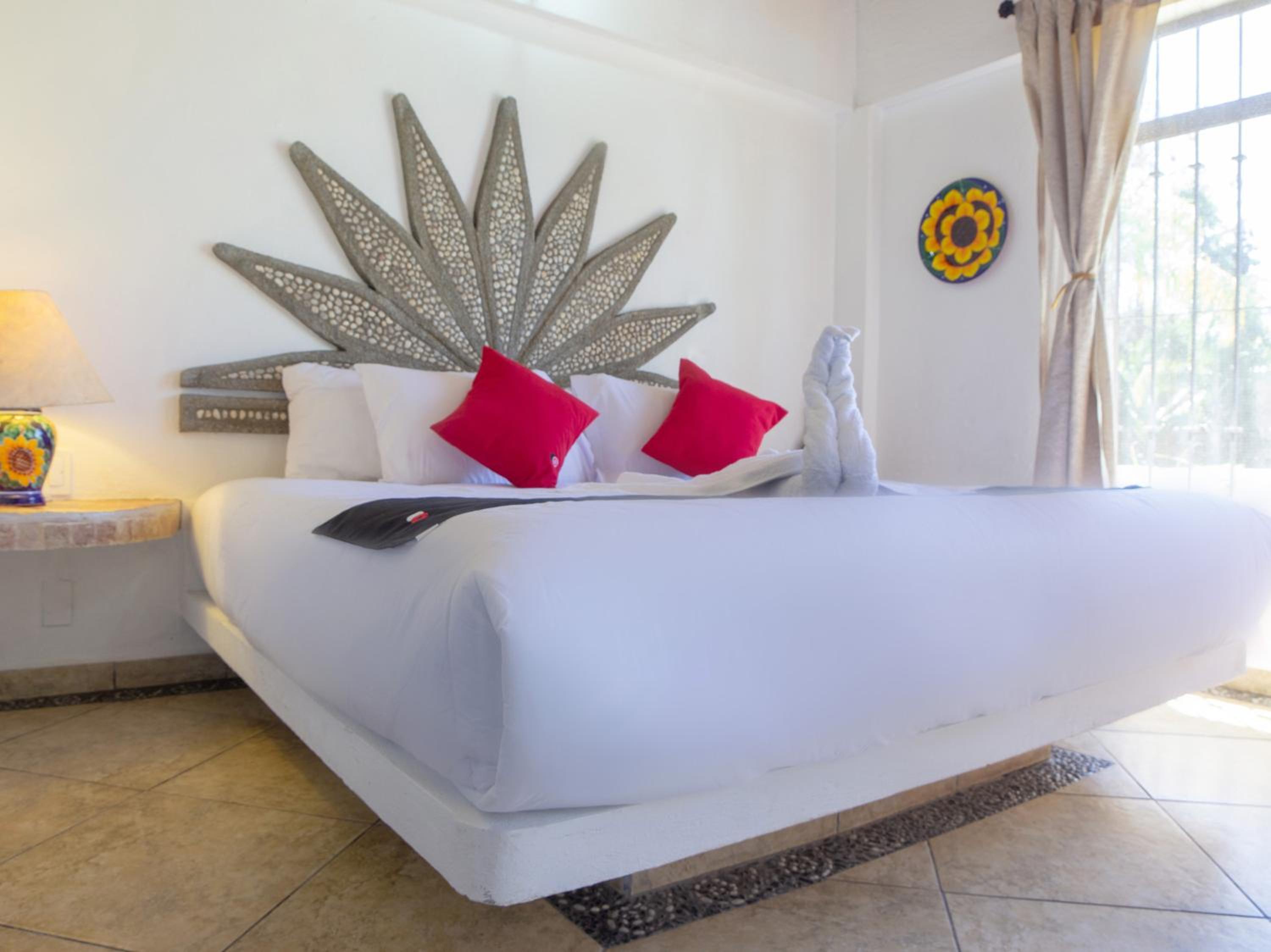 Deluxe King Room photo 3