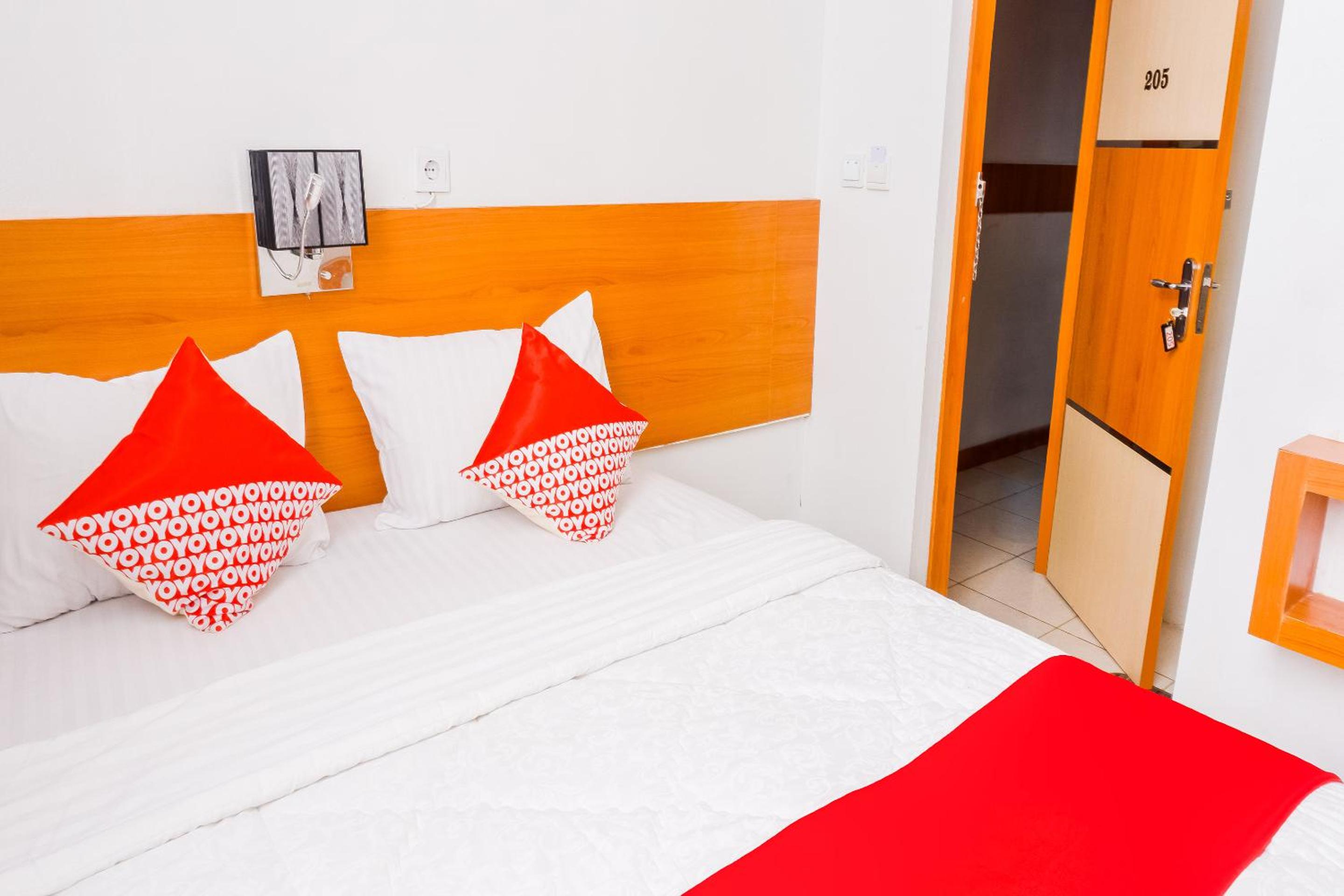 Standard Double Room - Photo 5