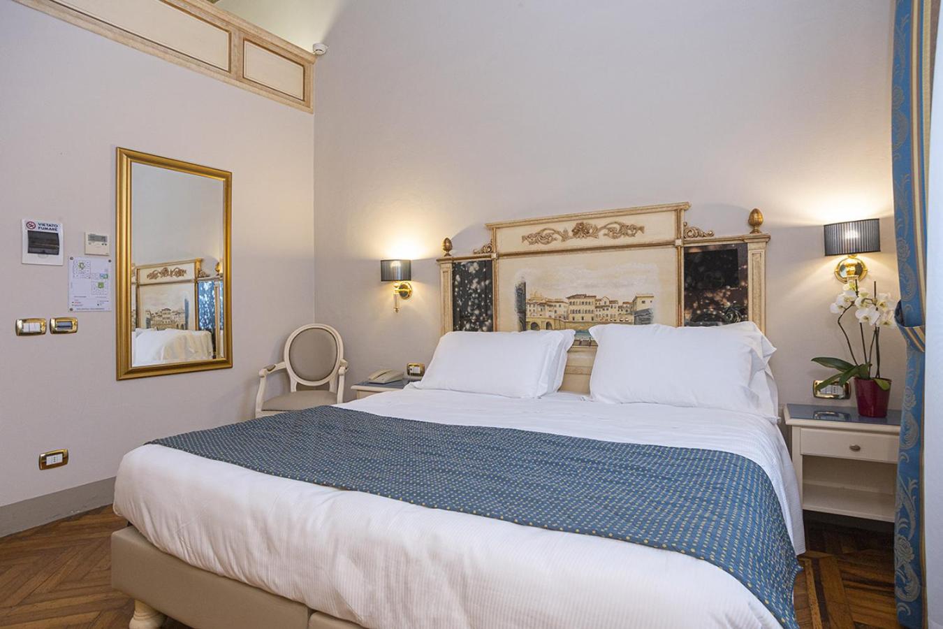 Standard Double  Room thumbnail 6