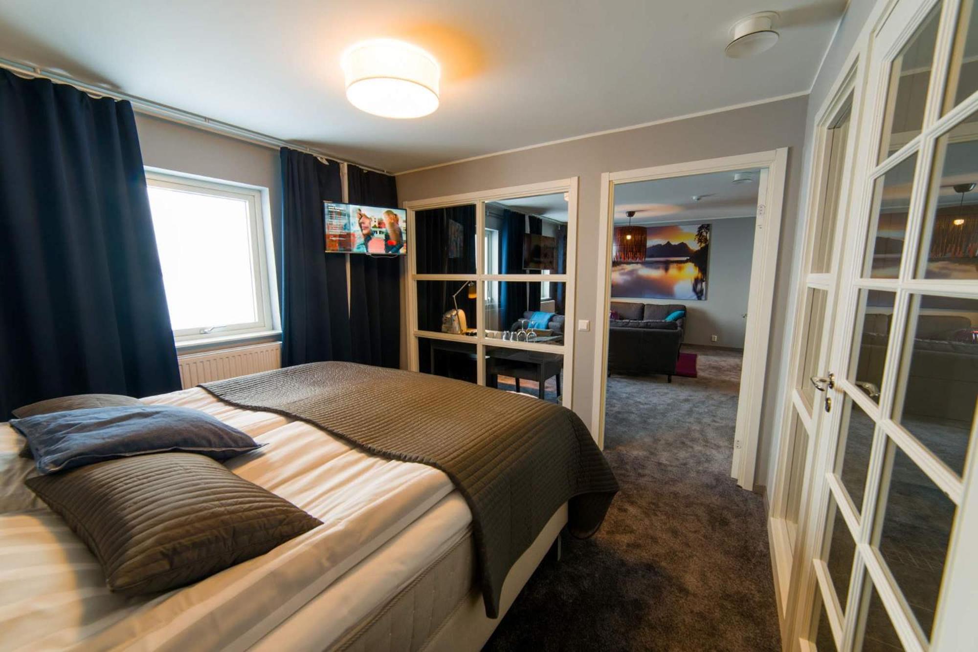 Executive Suite photo 2