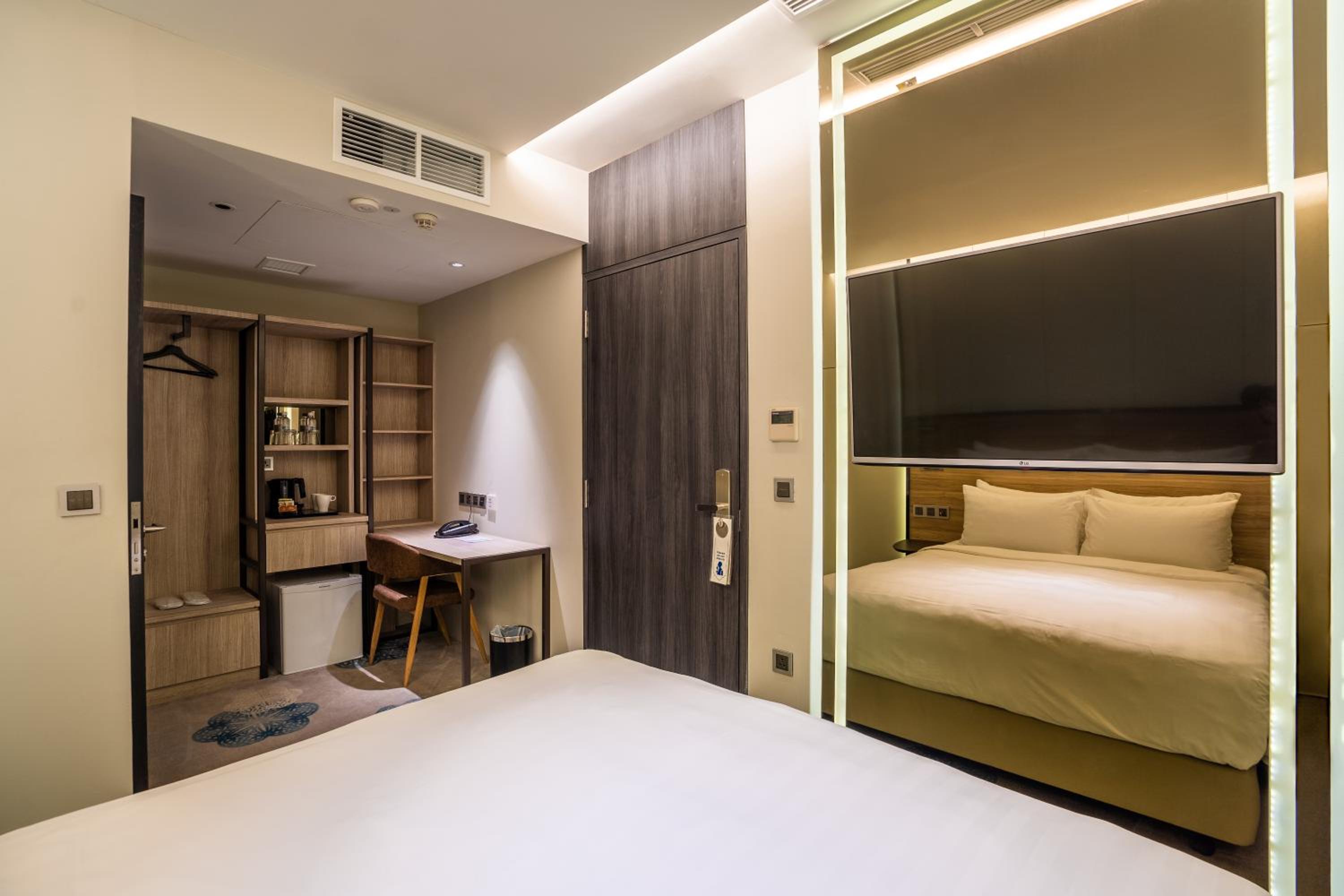 Superior Double Room photo 2